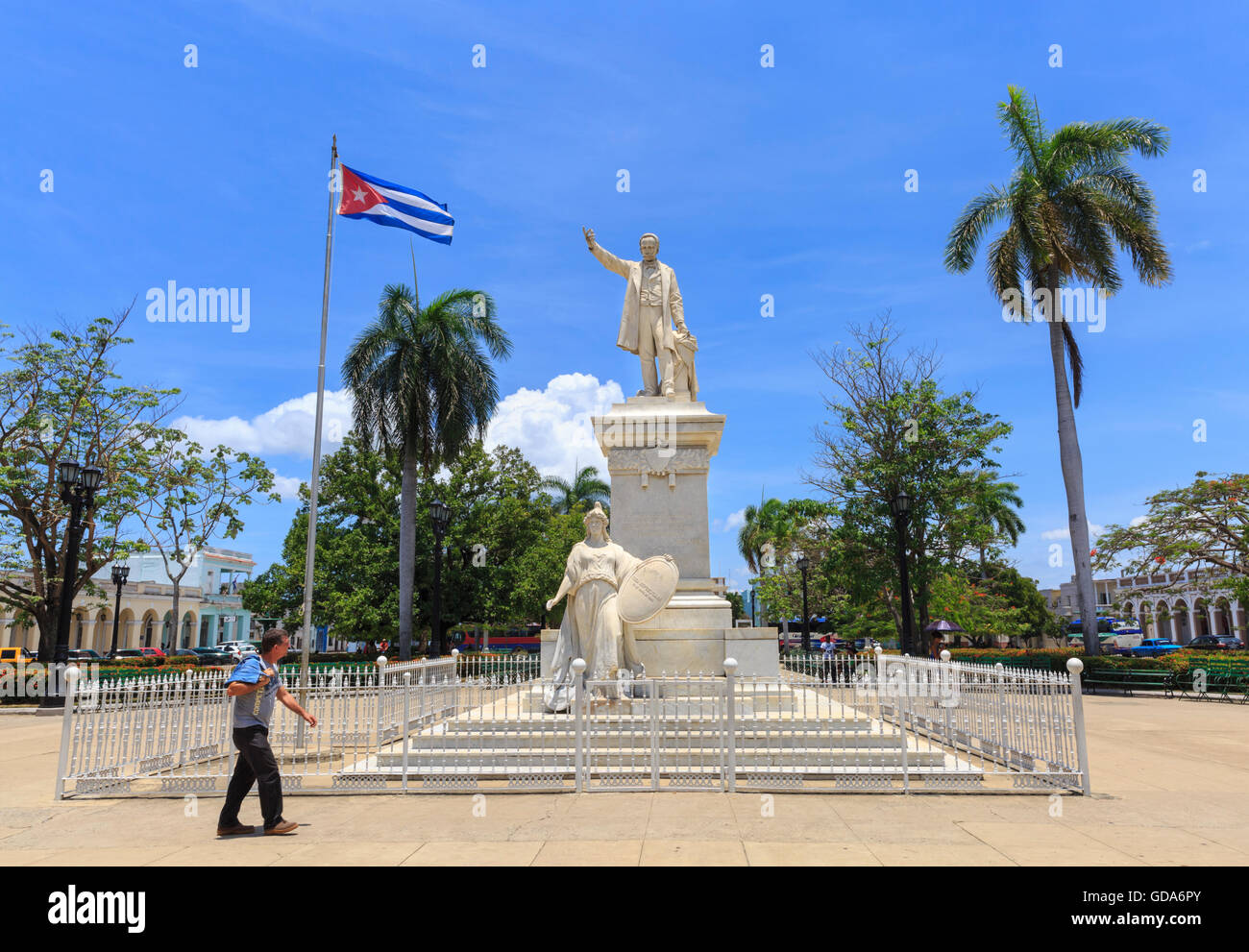 Jose Marti Statue im Parque Marti Park, Plaza de Armas, Cienfuegos, Kuba Stockfoto