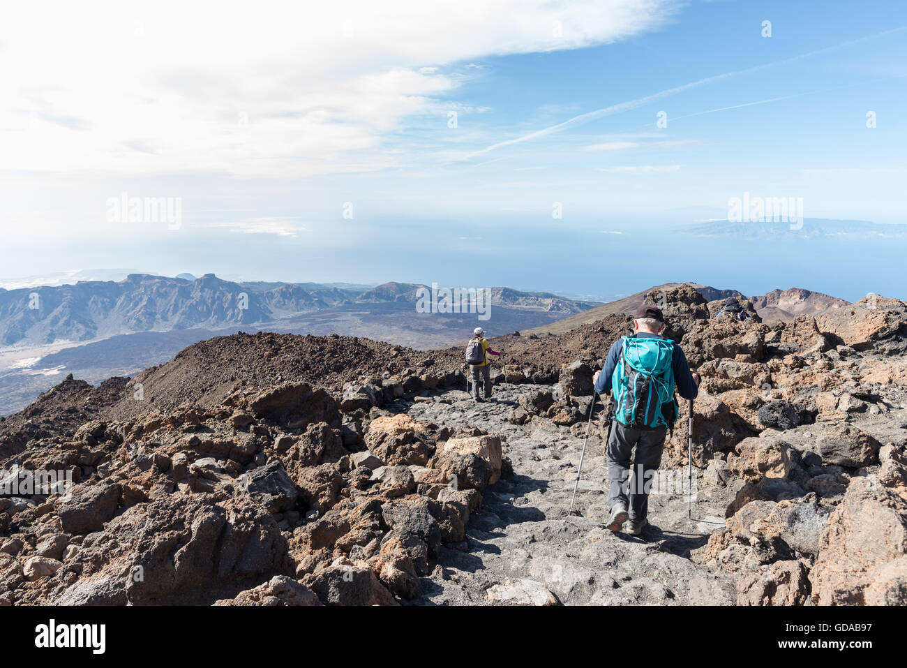 Spanien, Kanarische Inseln, Teneriffa, Wandern auf dem Picp del Teide. Der Pico del Teide (Teyde) ist mit 3718 m die höchste Erhebung auf der Kanarischen Insel Stockfoto
