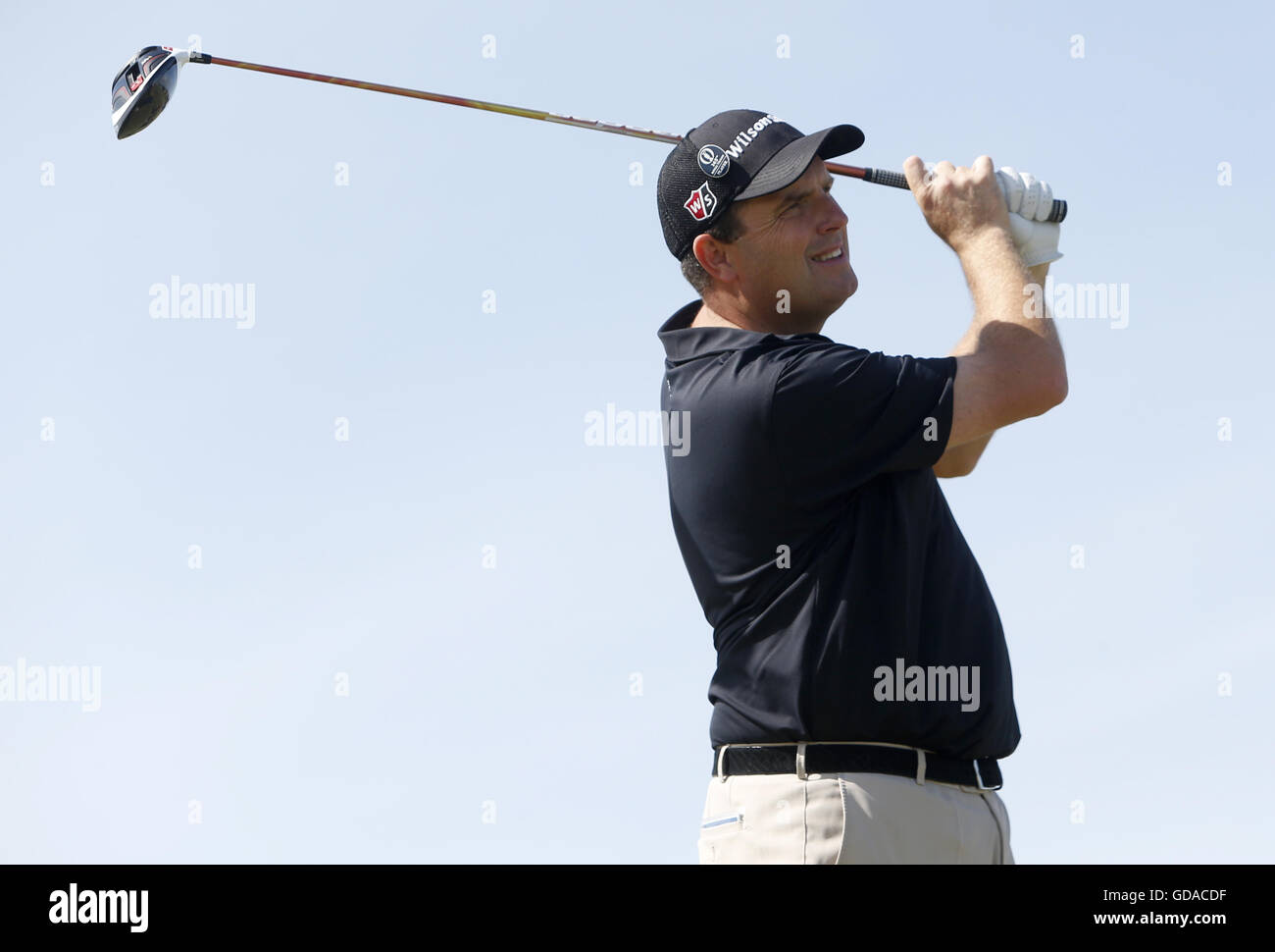 Am ersten Tag der Open Championship 2016 im Royal Troon Golf Club, South Ayrshire, schlägt Englands Anthony Wall am vierten Loch ab. DRÜCKEN SIE VERBANDSFOTO. Bilddatum: Donnerstag, 14. Juli 2016. Siehe PA Geschichte GOLF Open. Bildnachweis sollte lauten: Danny Lawson/PA Wire. Stockfoto