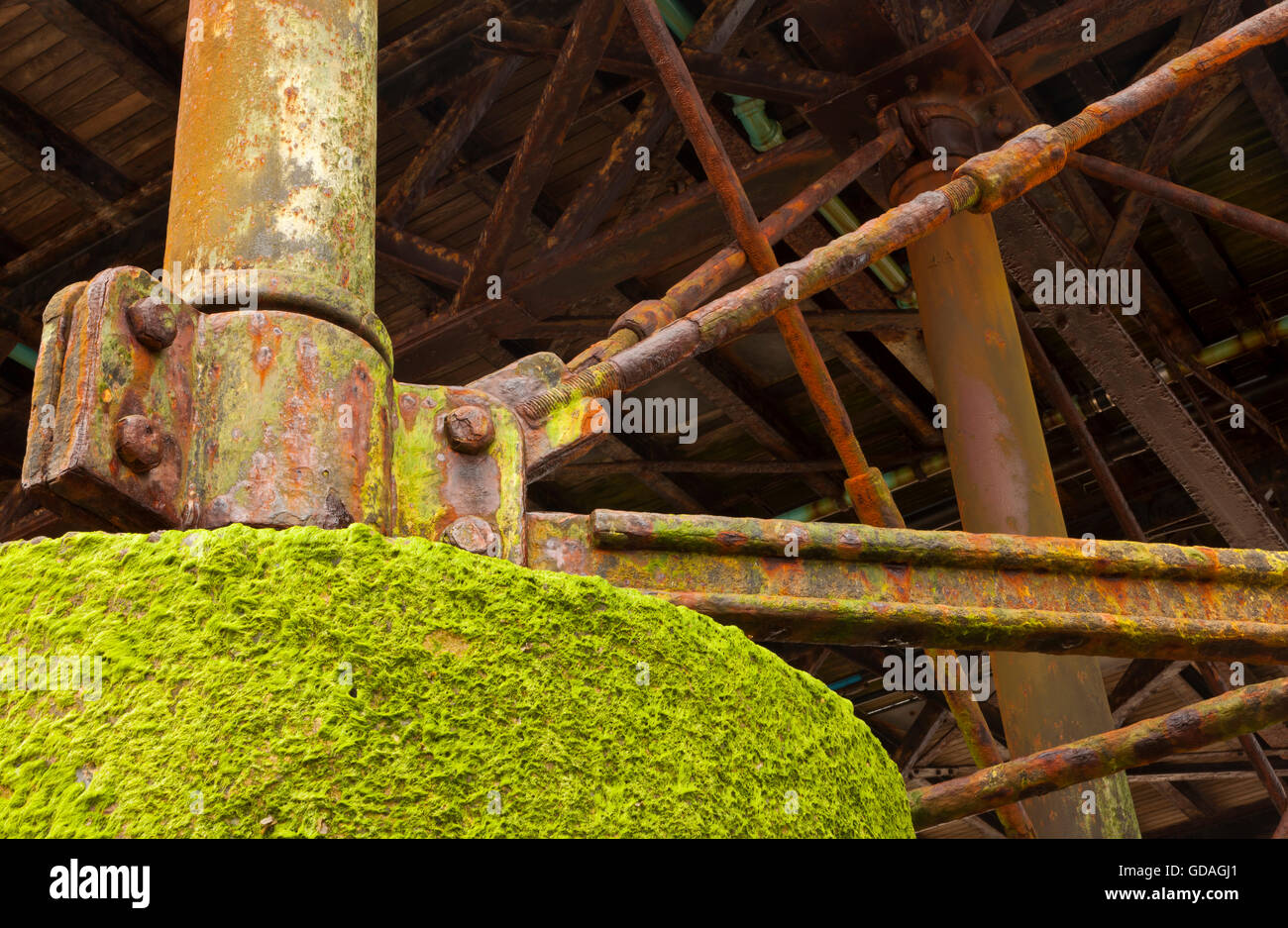 Bügeleisen, Beton und Metall arbeiten Unterstützung Cromer Pier Stockfoto