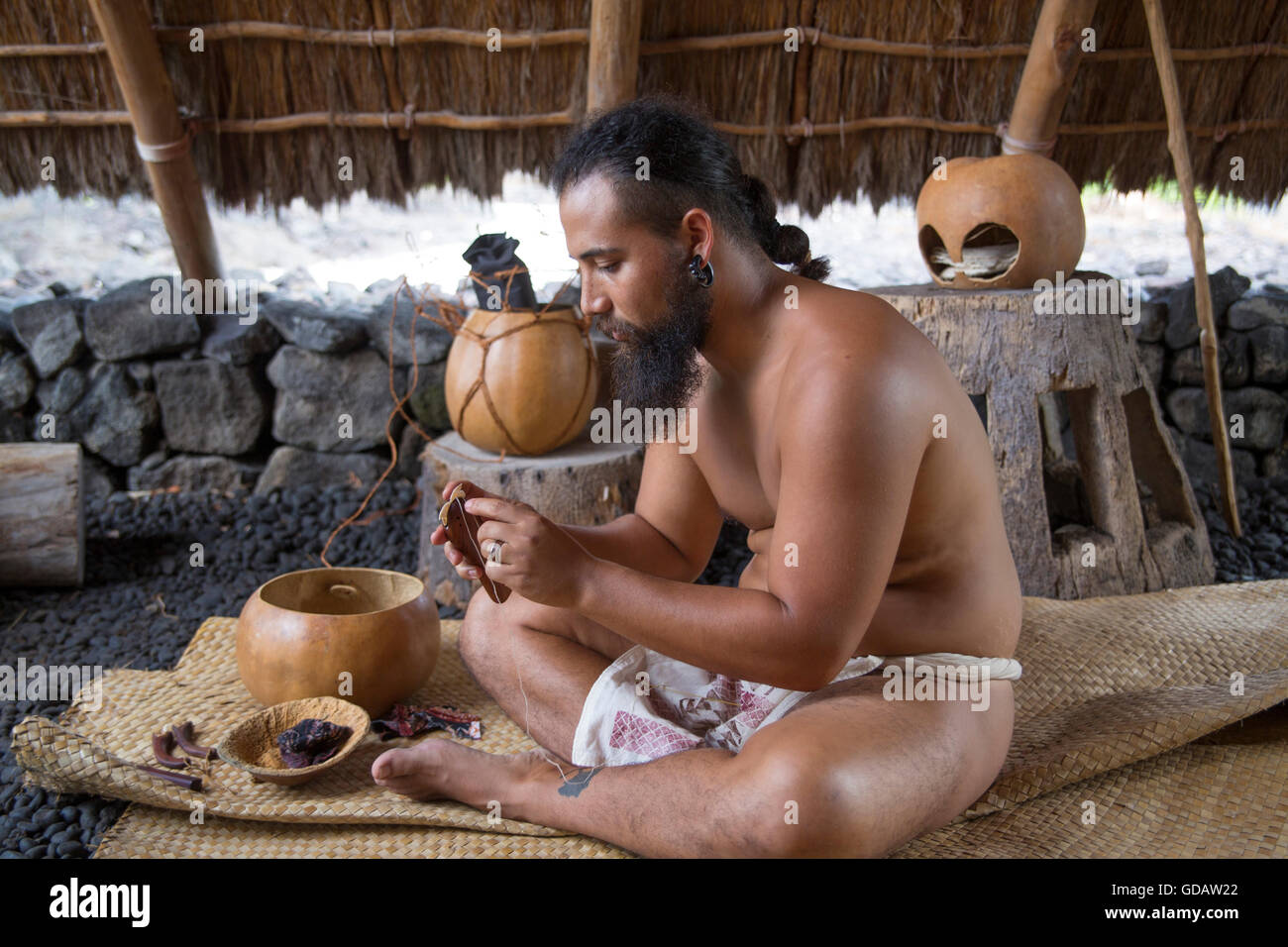 Big Island, Kaloko Honokohau, National Historical park, Big Island, USA, Hawaii, Amerika, keine Modellfreigabe, Mann, lokales, Handwerk, Stockfoto