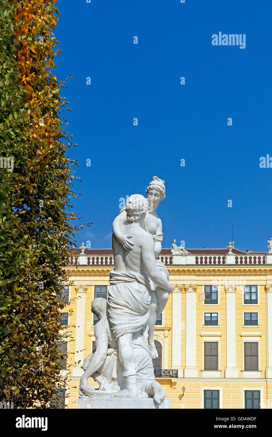 Schloss Schönbrunn, Park, statue Stockfoto