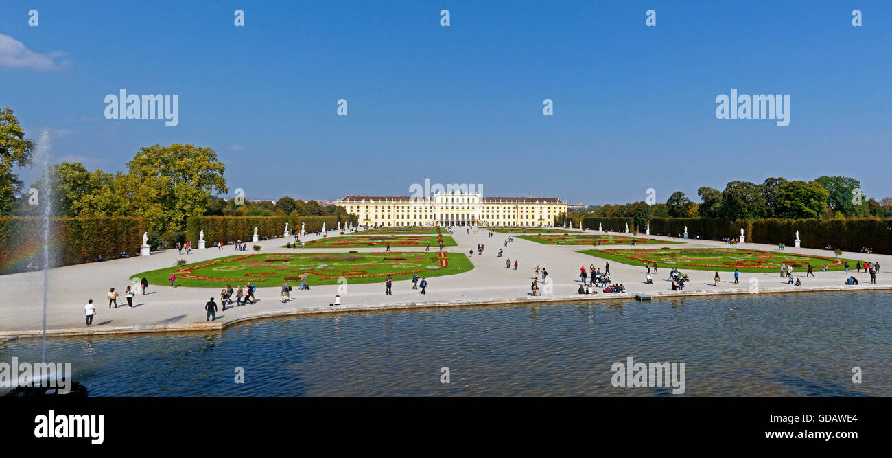 Burg, Schönbrunn, Neptun Brunnen, park Stockfoto