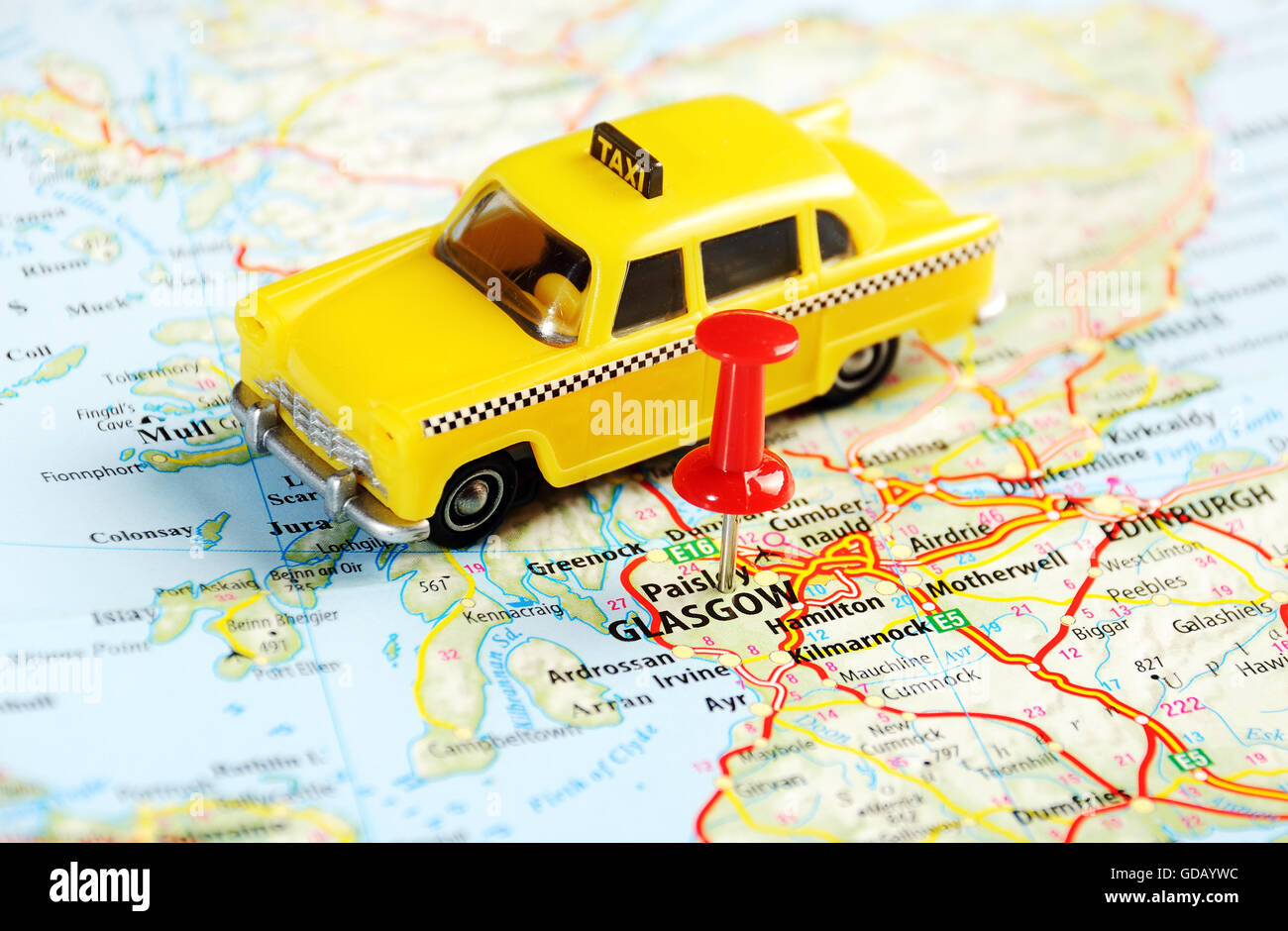 Glasgow-Schottland, Vereinigtes Königreich-Karte-Taxi und Pin - Reisekonzept Stockfoto