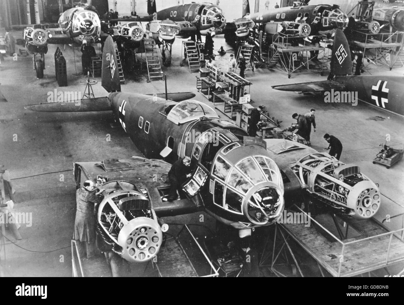 Deutsche Heinkel Flugzeugwerke bauen er 111s. Stockfoto