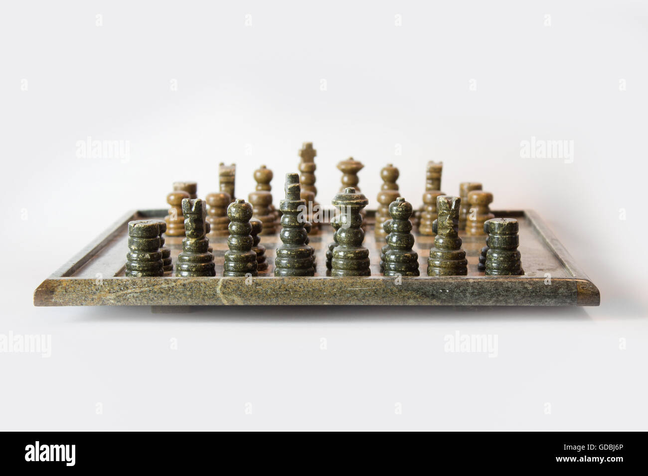 Chess Board niedrigen Winkel mit selektiven Fokus festlegen Stockfoto