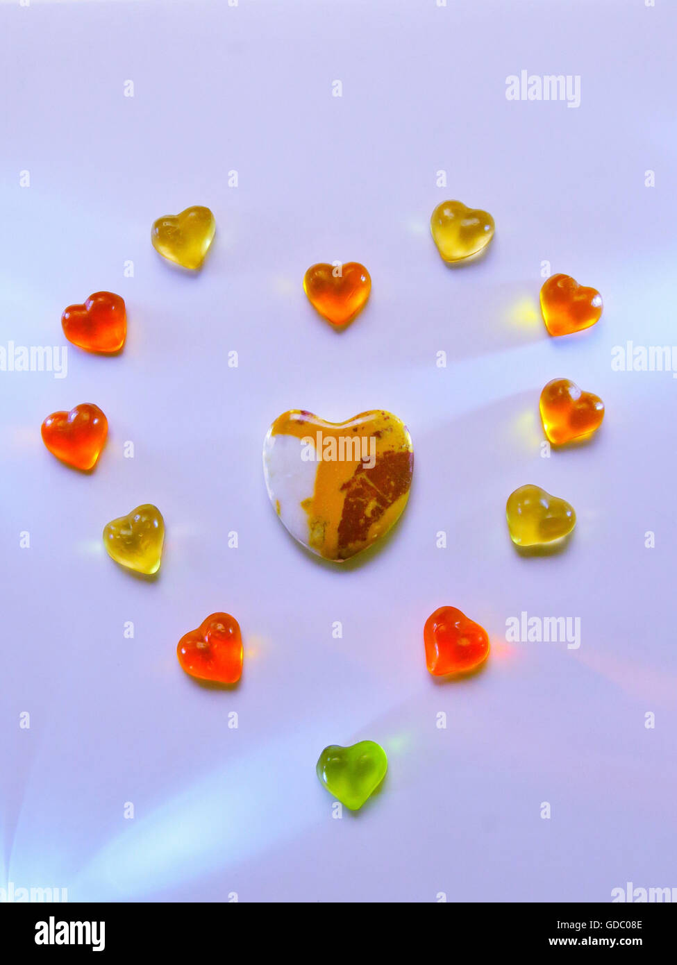 Doppelte Herz, kleine elastische Bär, Herz, steinerne Herz, kreativ, Konzepte, Stockfoto