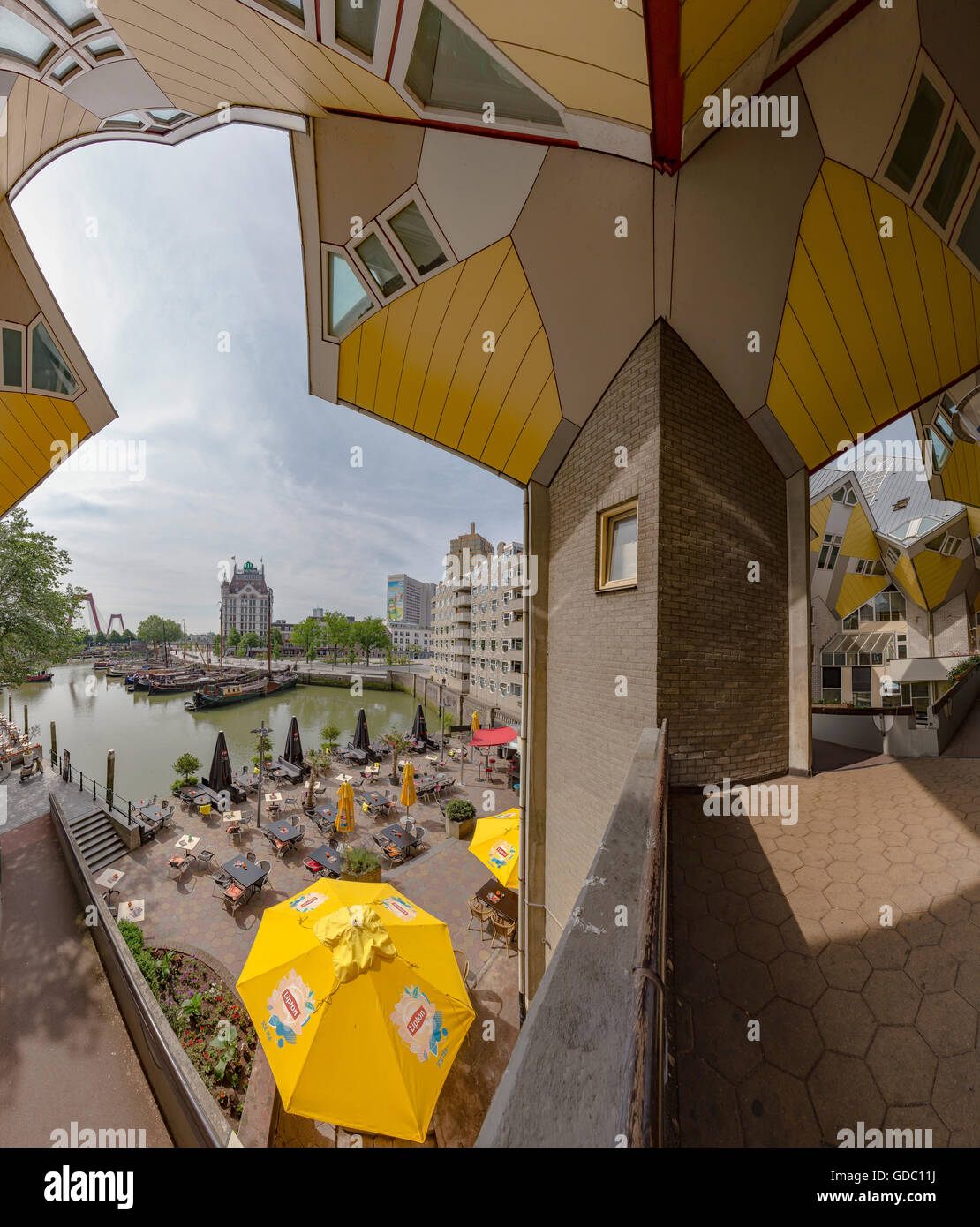 Rotterdam, Cube Häuser, alten Hafen, weißes Haus, William-Brücke Stockfoto