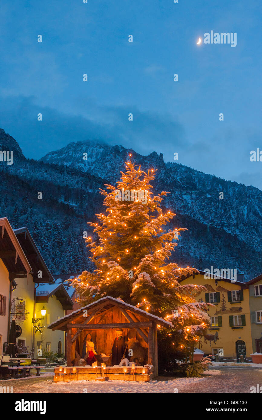 Bayern, Berchtesgadener, Berchtesgaden, Bad Reichenhall, Stadt, Stadt, Reichenhall, Ort Floriani, Winter, Schnee, Nacht, blau Stockfoto