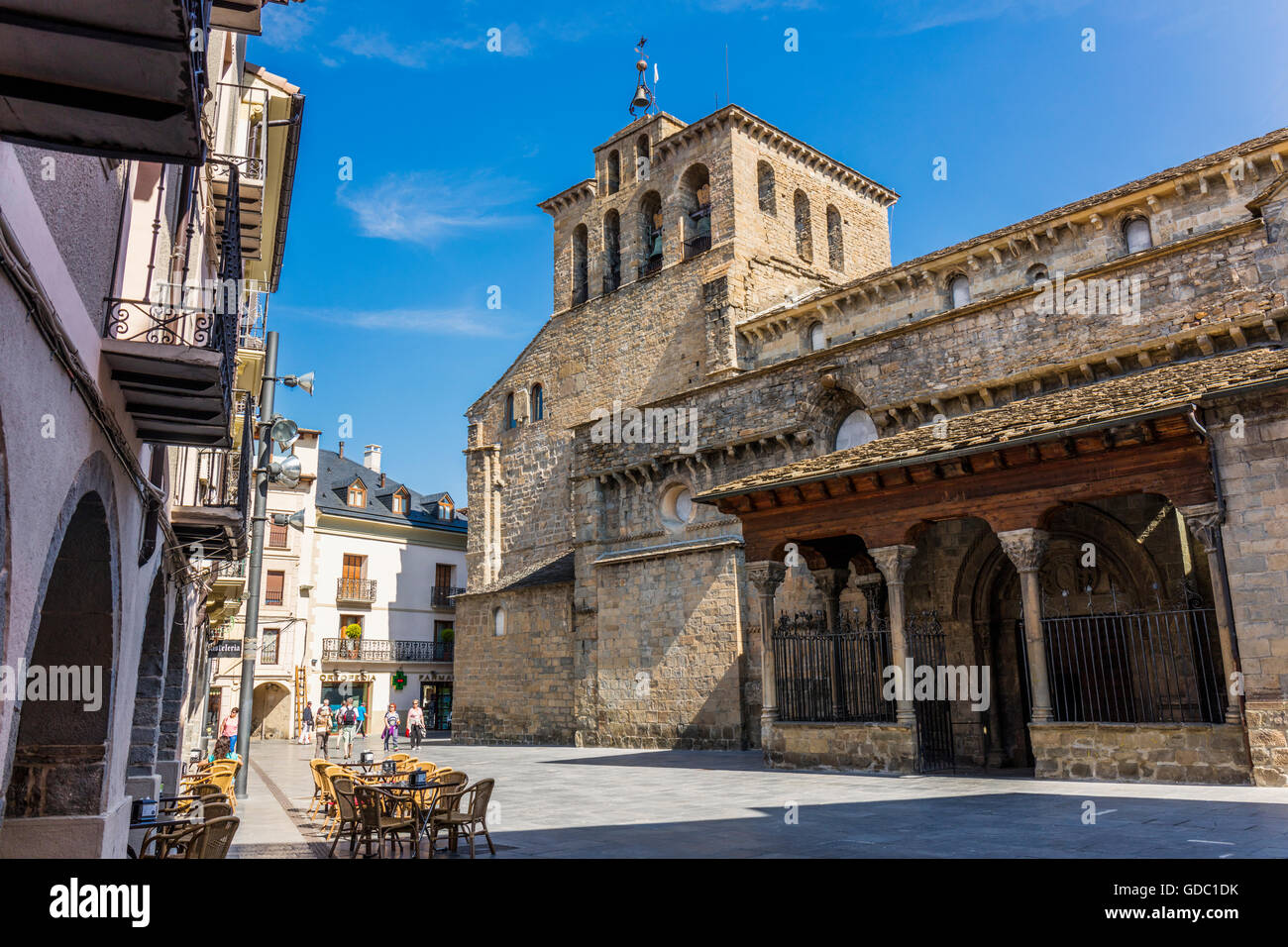 Jaca, Provinz Huesca, Aragon, Spanien.    Romanische Catedral de San Pedro Apóstol.  Dom St. Peter der Apostel. Stockfoto