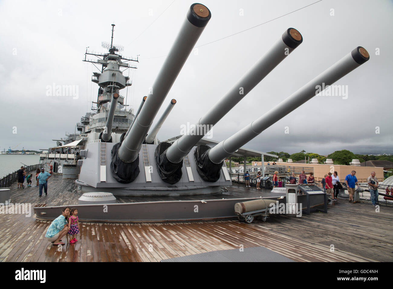 Honolulu, Oahu, Kriegsschiff Missouri Kriegsschiff, Pearl Harbor, Denkmal, World war II, USA, Hawaii, Amerika, Waffen, Stockfoto