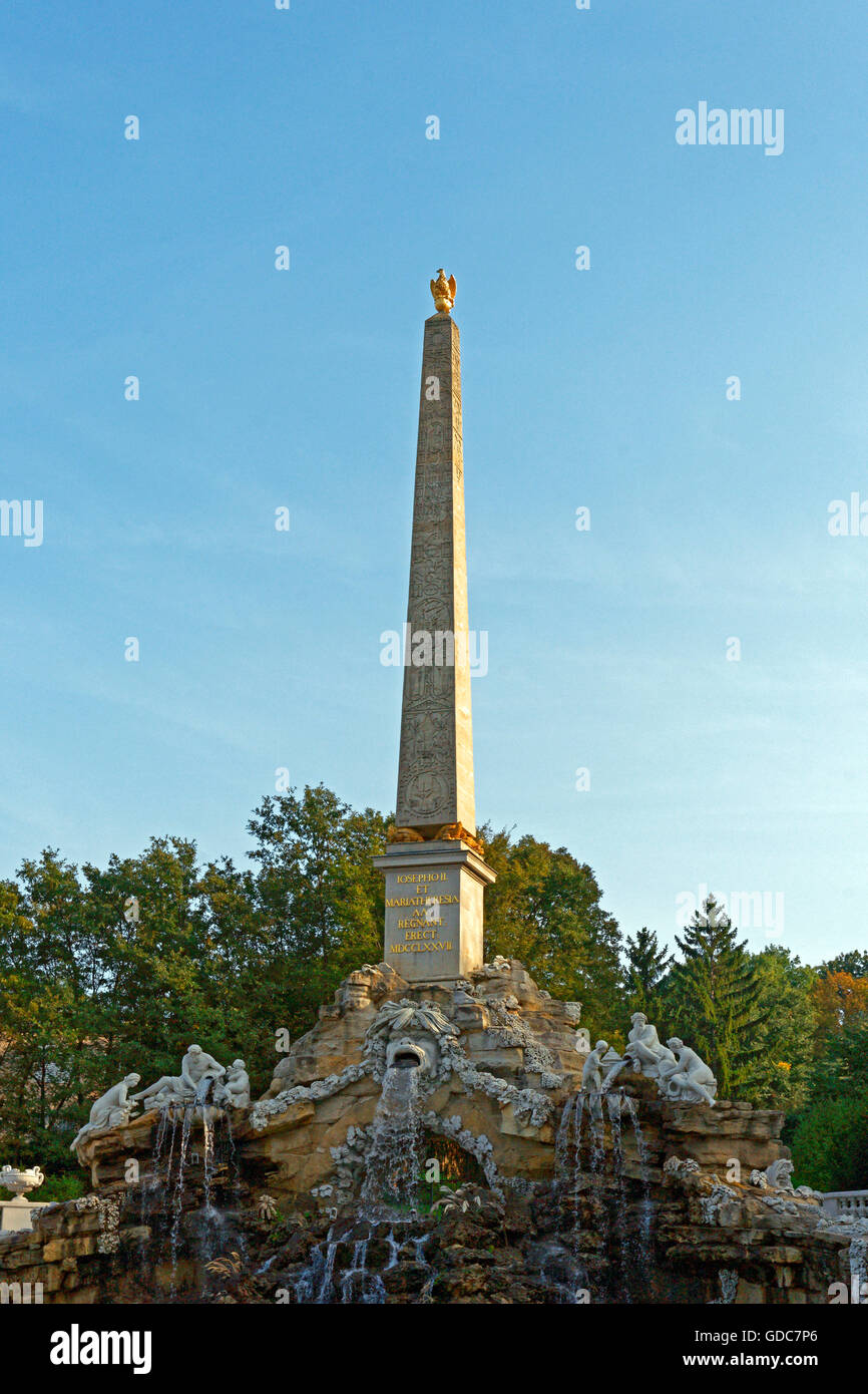 Schloss Schönbrunn, Sybillengrotte Stockfoto