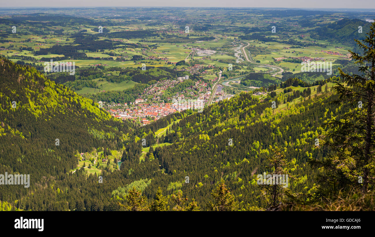 Panorama des Mittagberges, 1451 ms im Steig-Bach-Tal, Immenstadt und Illertal, Allgäu, Bayern, Deutschland, Euro Stockfoto