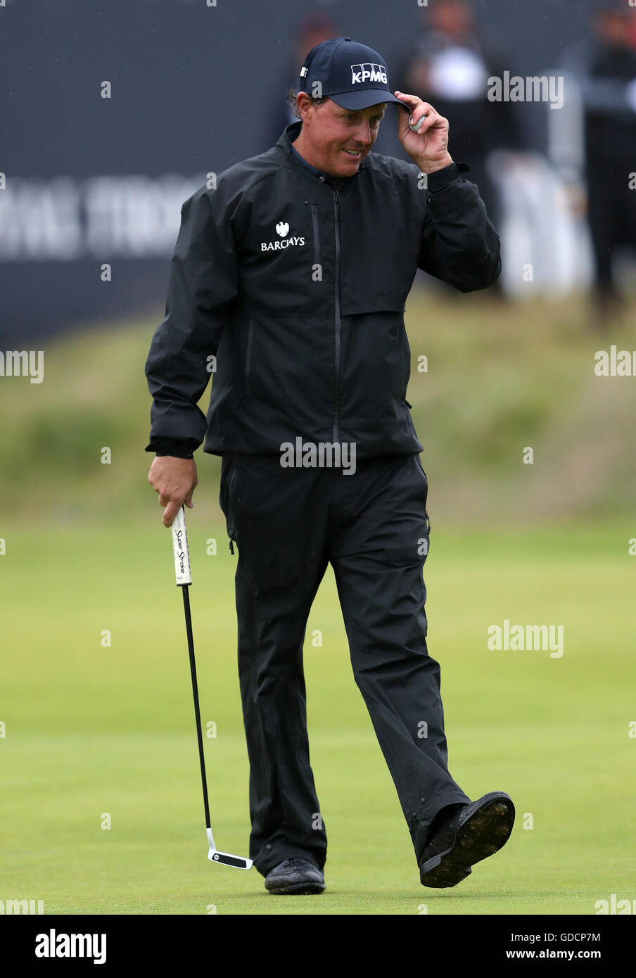 Phil Mickelson, der US-Amerikaner, hat sich nach seiner zweiten Runde am zweiten Tag der Open Championship 2016 im Royal Troon Golf Club, South Ayrshire, das Kopfende gegeben. DRÜCKEN SIE VERBANDSFOTO. Bilddatum: Freitag, 15. Juli 2016. Siehe PA Geschichte GOLF Open. Bildnachweis sollte lauten: David Davies/PA Wire. Stockfoto