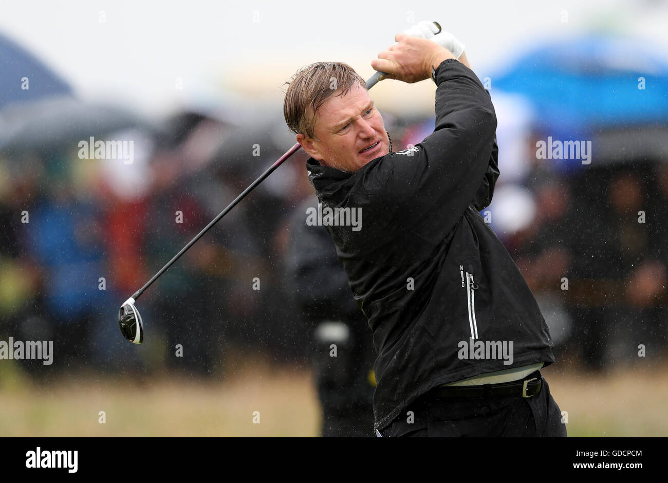 Südafrikas Ernie Els tagsüber zwei von The Open Championship 2016 im Royal Troon Golf Club, South Ayrshire. PRESSEVERBAND Foto. Bild Datum: Freitag, 15. Juli 2016. Vgl. PA Geschichte GOLF Open. Bildnachweis sollte lauten: David Davies/PA Wire. Einschränkungen: Nur zur redaktionellen Verwendung. Keine kommerzielle Nutzung. Standbild-Gebrauch bestimmt. Die Open Championship Logo und klare Verbindung zu The Open Website (TheOpen.com) auf Website-Veröffentlichung enthalten sein. Rufen Sie + 44 (0) 1158 447447 für weitere Informationen. Stockfoto