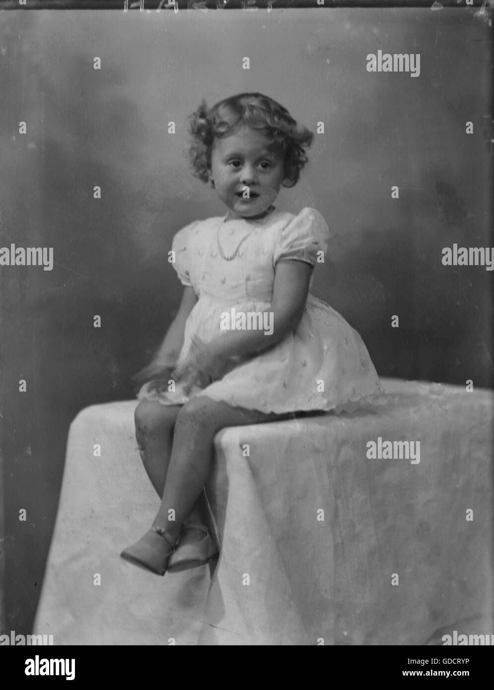 Kleine Mädchen Namen Harvey c 1910. Foto von Tony Henshaw Stockfoto