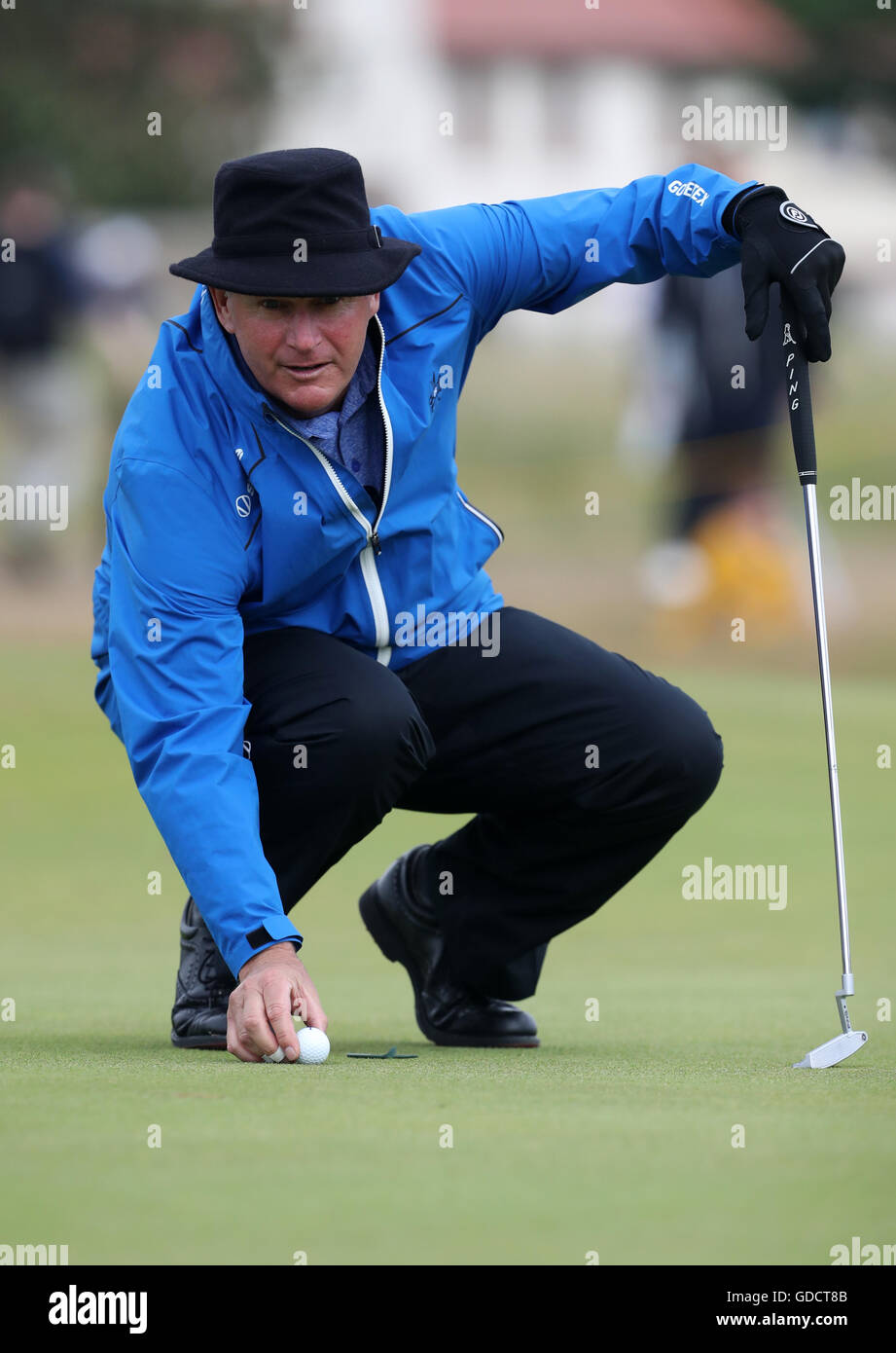 Schottlands Sandy Lyle tagsüber zwei von The Open Championship 2016 im Royal Troon Golf Club, South Ayrshire. Stockfoto