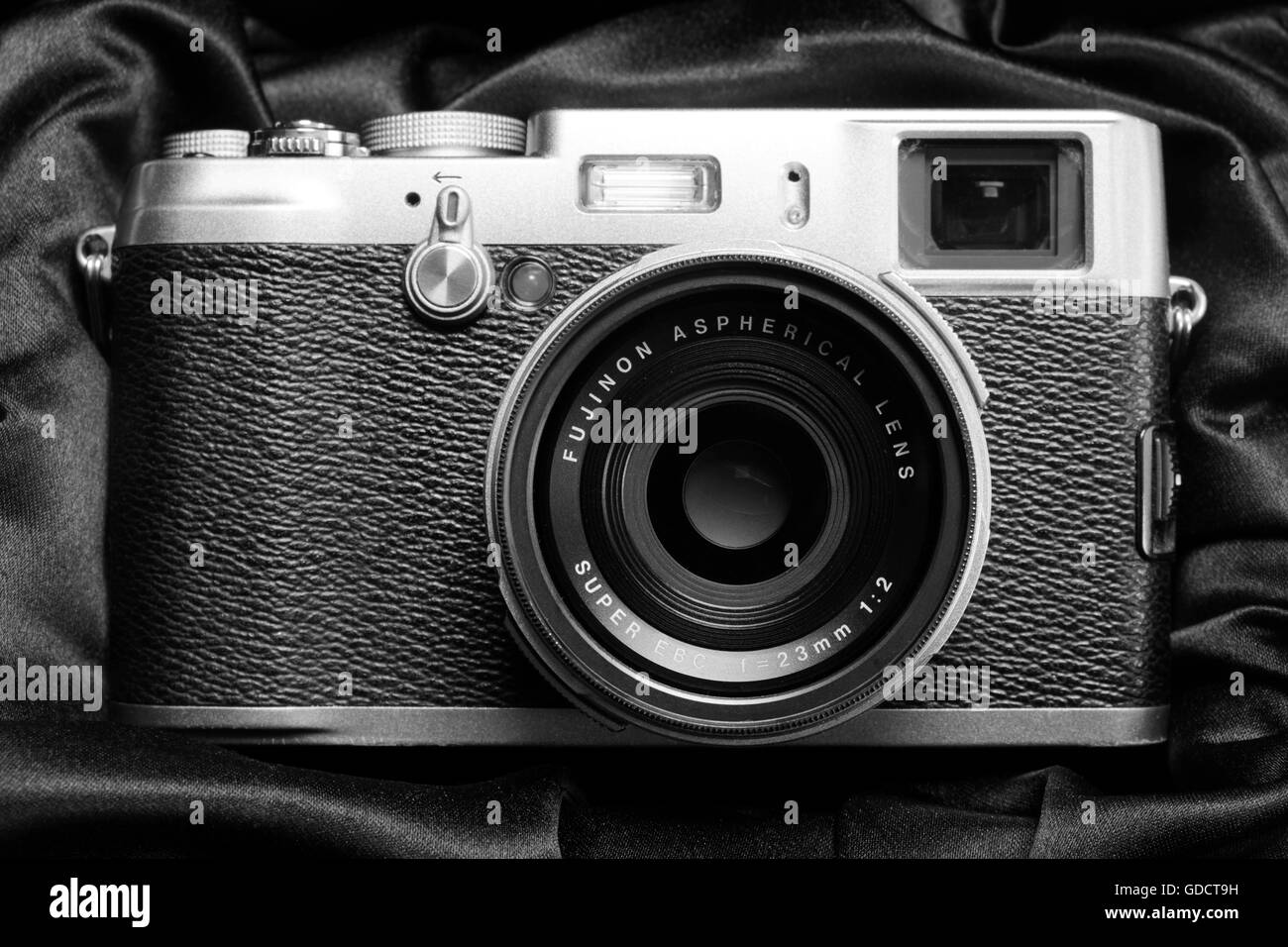 Fuji X100 digital Objektiv mit Festbrennweite Kamera Stockfoto