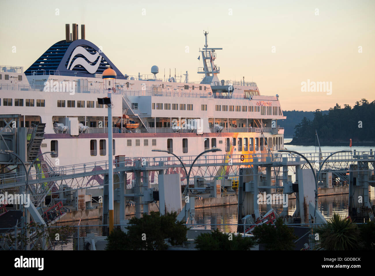 Kanada, British Columbia, Vancouver Island, südlichen Gulf Islands, BC Ferries, Fähre, dock Stockfoto Kanada, British Columbia, Vancouver Island, südlichen Gulf Islands, BC Ferries, Fähre, dock Stockfoto