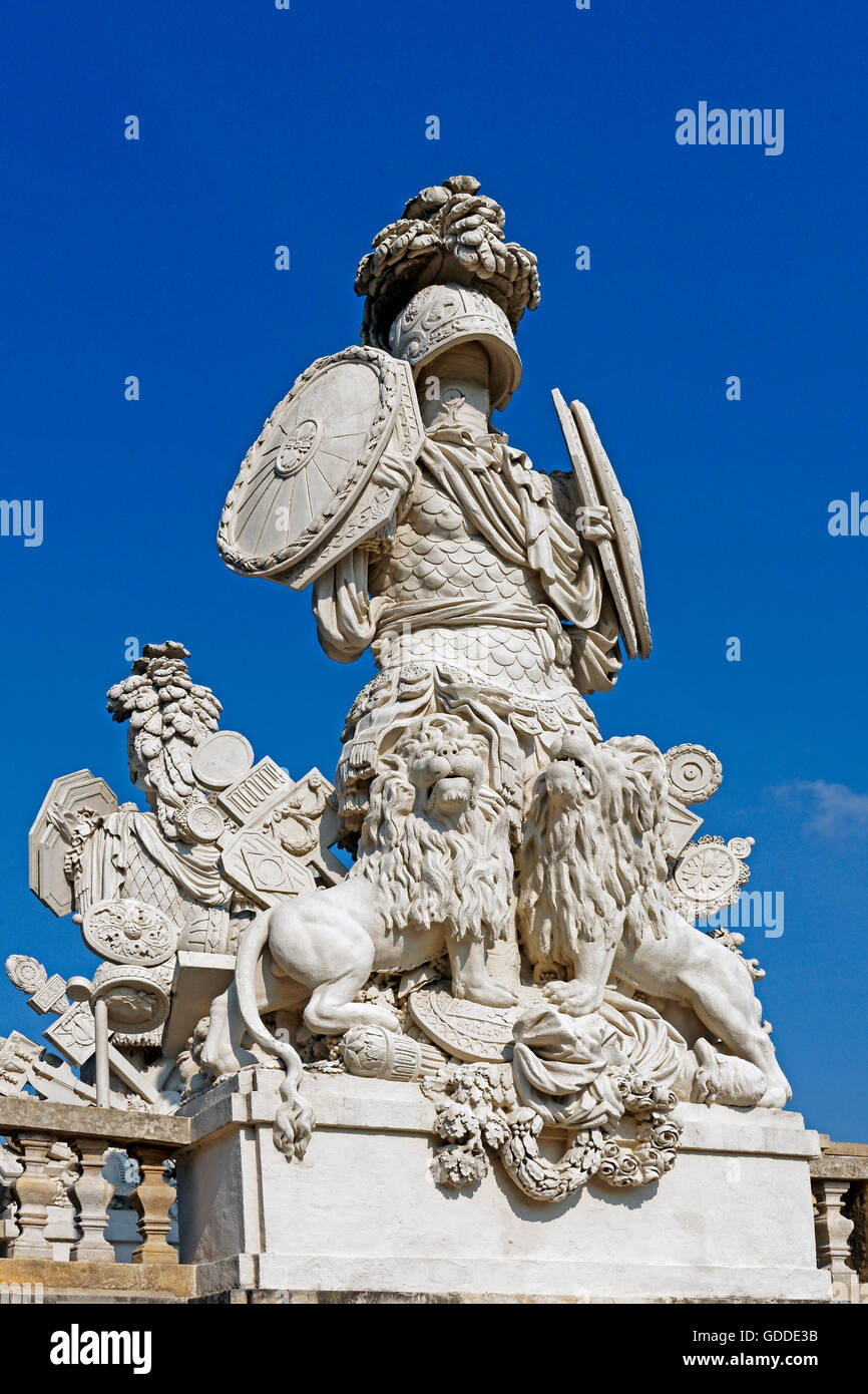 Schloss Schönbrunn, Gloriette, Statuen Stockfoto