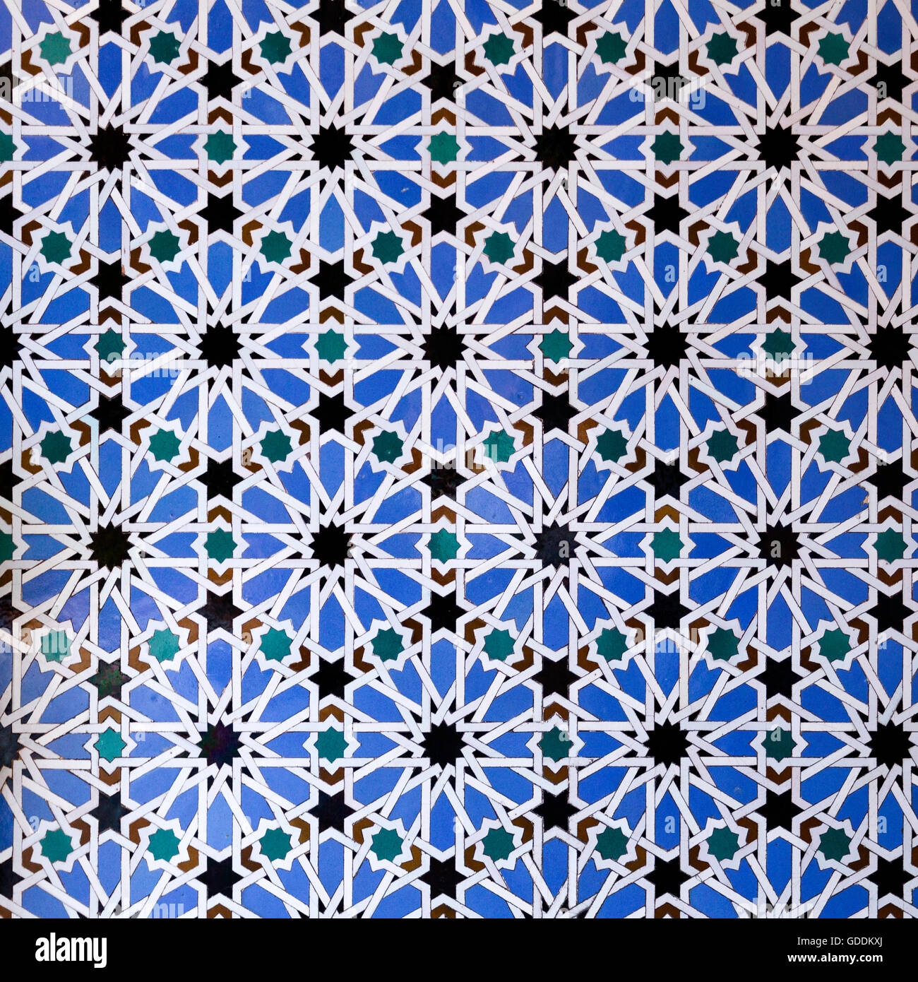 Das Klassische Geometrische Muster Der Maurischen Kacheln In Der Alcazar Von Sevilla Spanien Stockfotografie Alamy