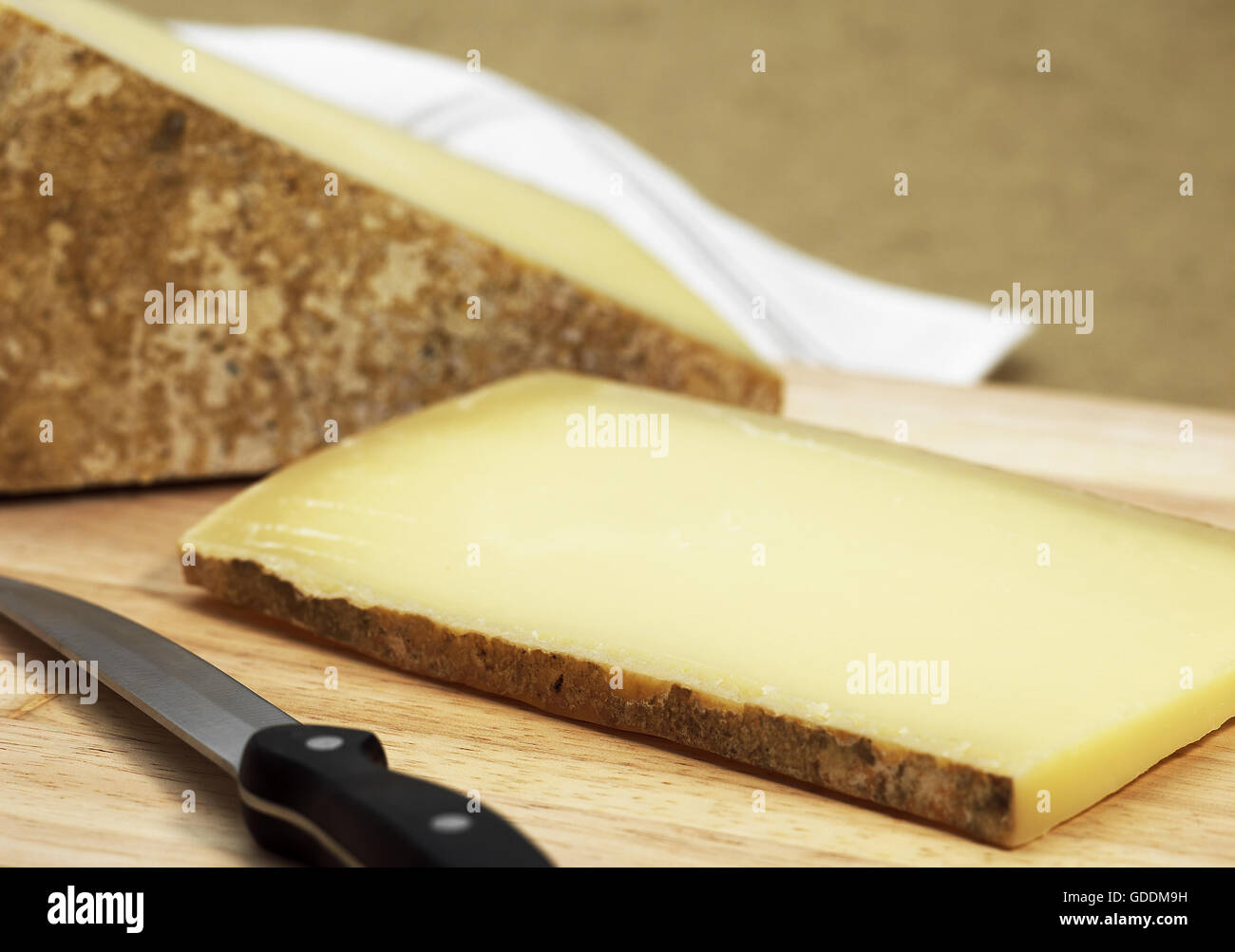 Comte, französischer Käse aus Kuhmilch hergestellt Stockfoto
