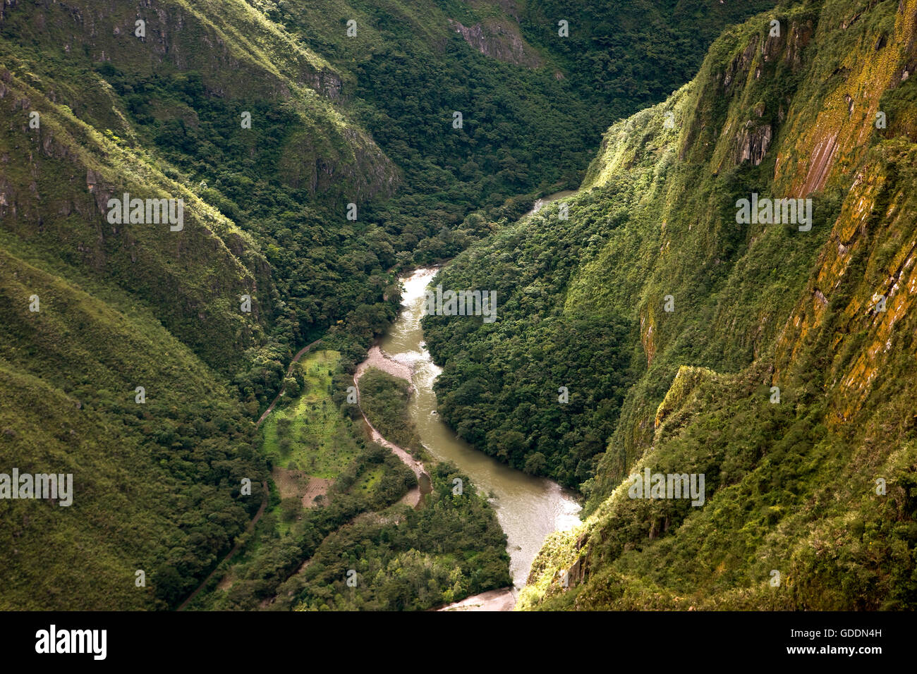 Fluss in Machu Picchu, die verlorene Stadt der Inkas in Peru Stockfoto