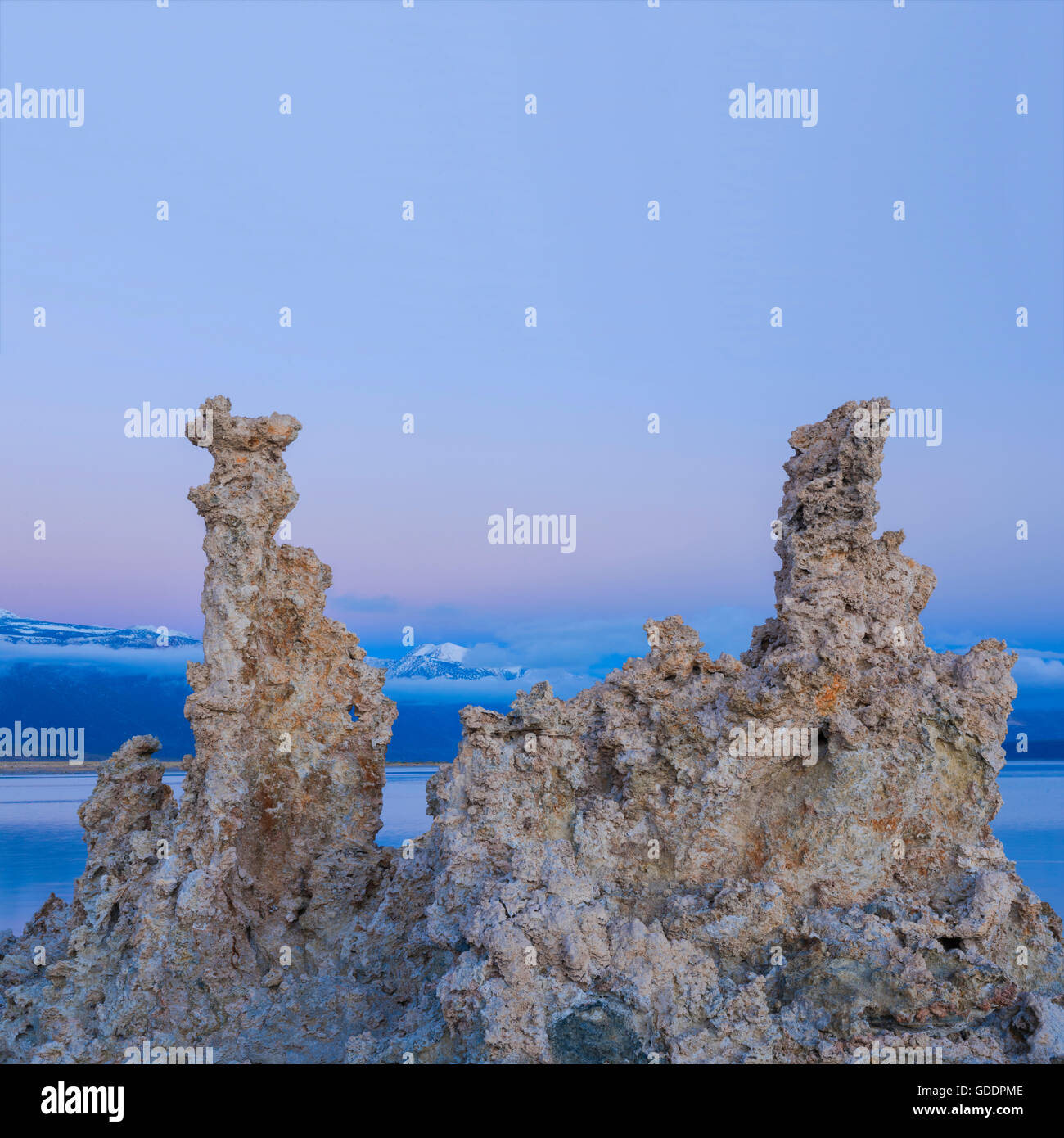USA, California, östliche Sierra, Lee Vining, Tuffstein, Mono Lake Stockfoto