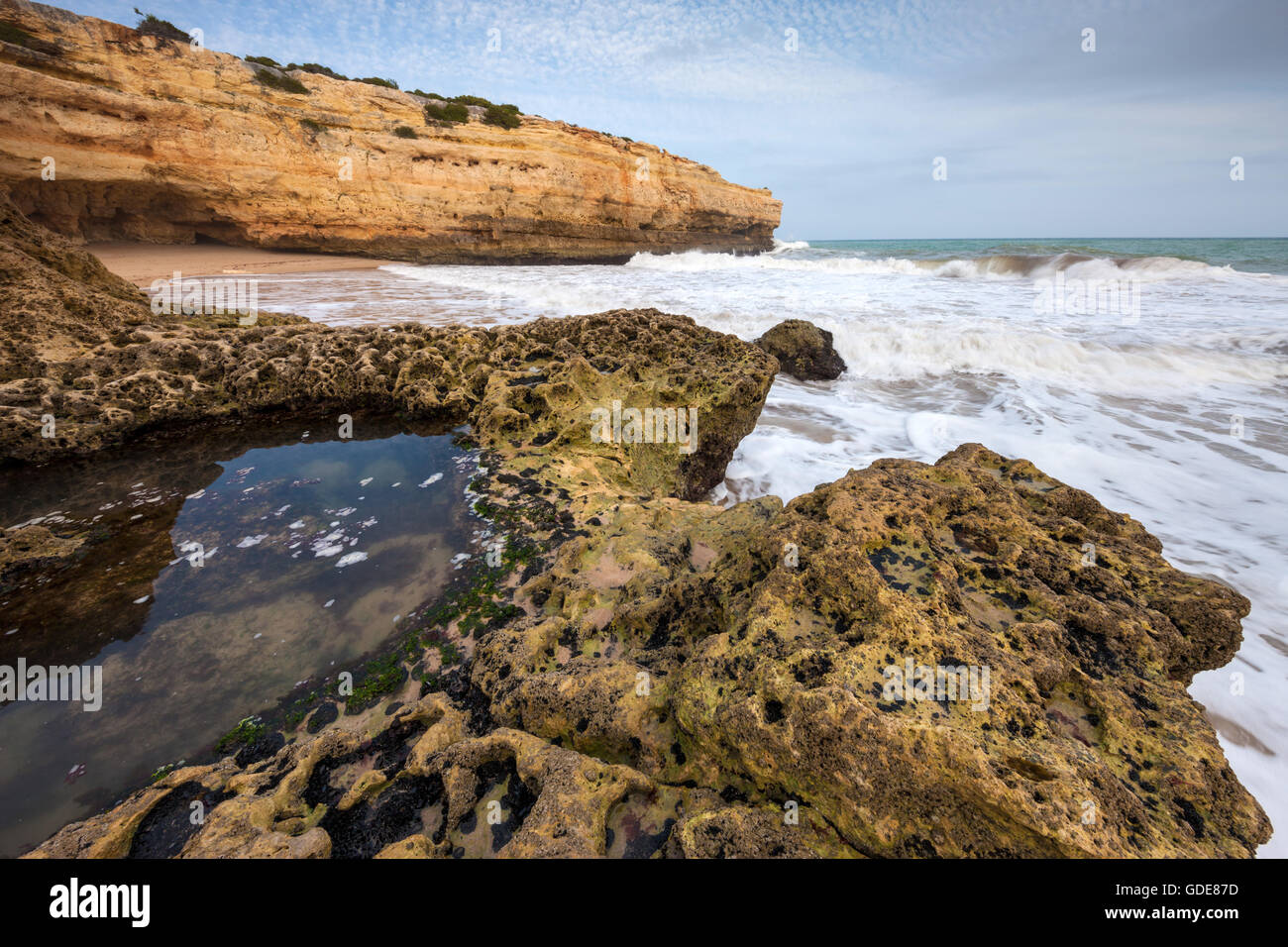 Praia da Albandeira, Portugal, Algarve Stockfoto