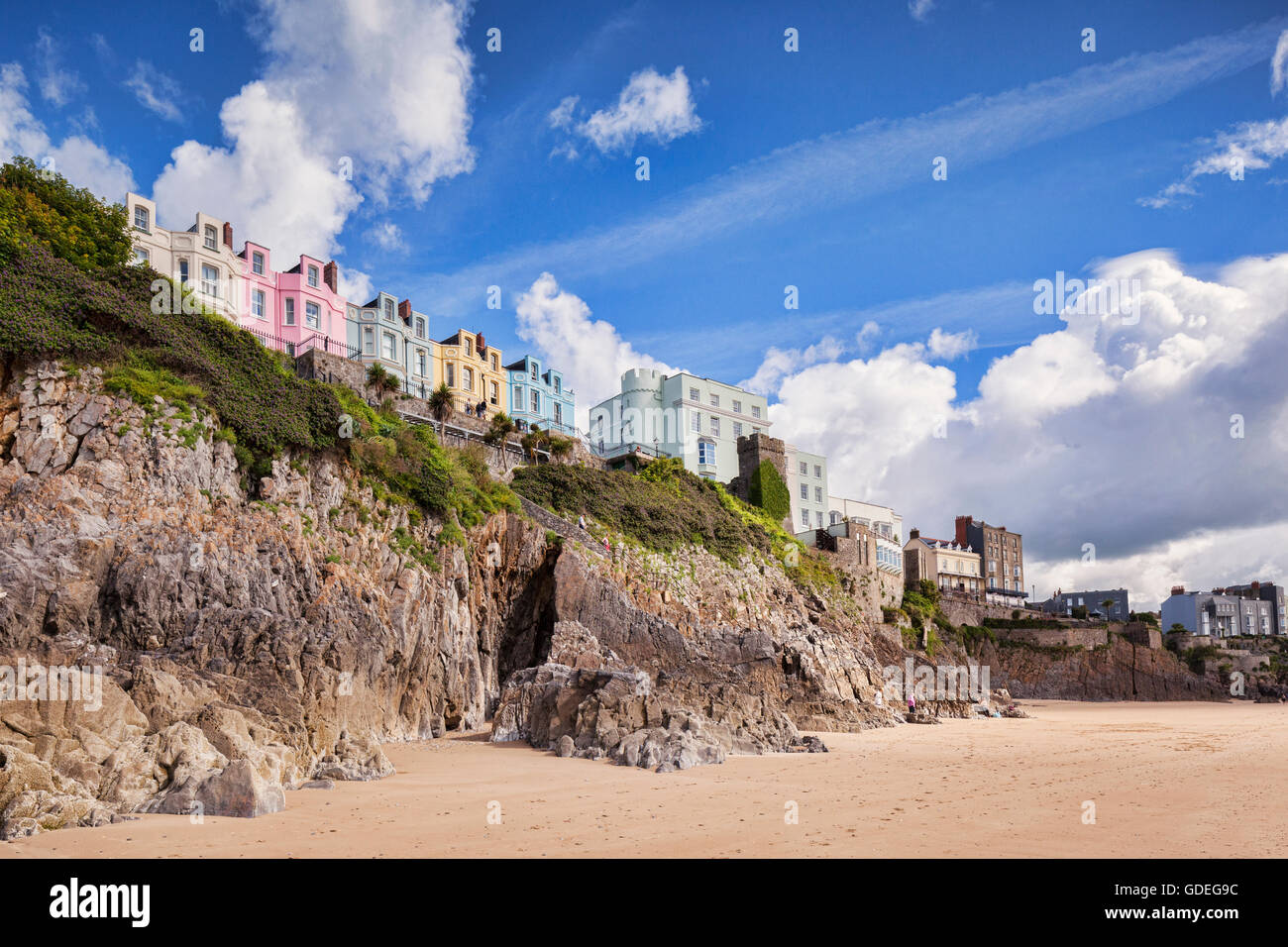 South Beach und die Esplanade, Tenby, Pembrokeshire, Wales, UK Stockfoto
