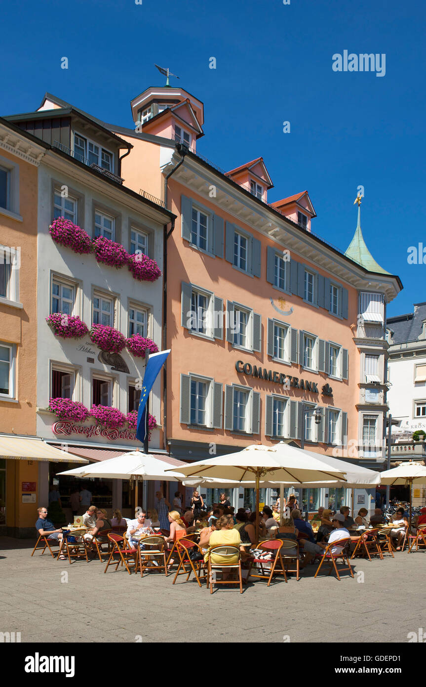 Straßencafé in Konstanz, Bodensee, Baden-Württemberg, Deutschland Stockfoto