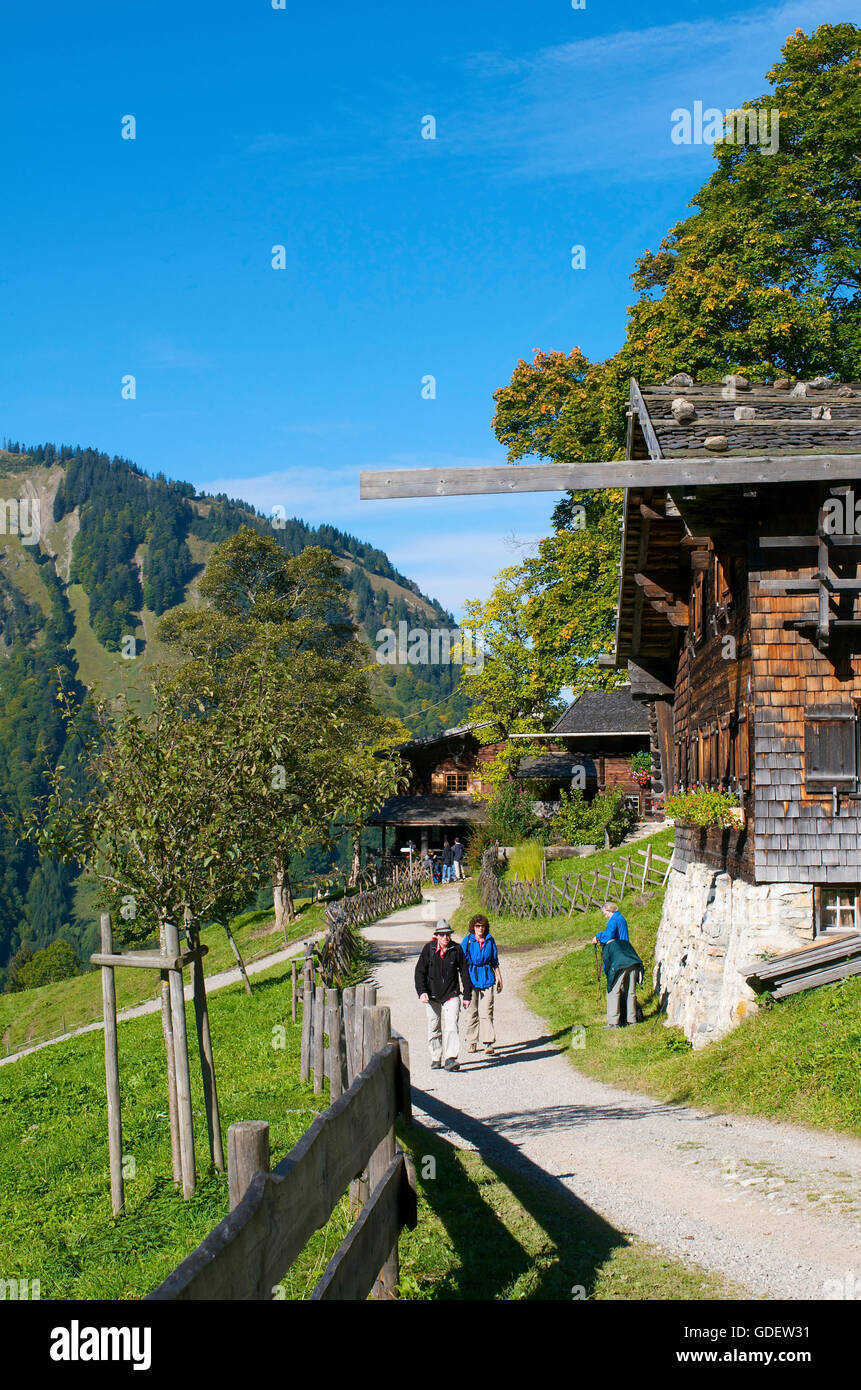 Traditionelles Bauernhaus in Gerstruben in der Nähe von Oberstdorf, Allgäu, Bayern, Deutschland Stockfoto