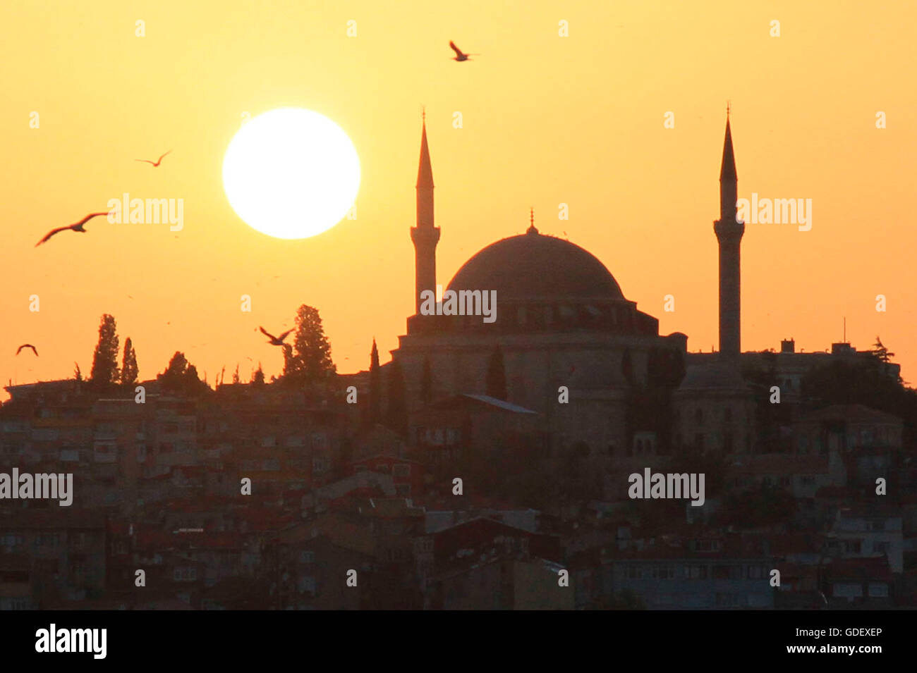 Moschee bei Sonnenuntergang, Istanbul, Türkei Stockfoto