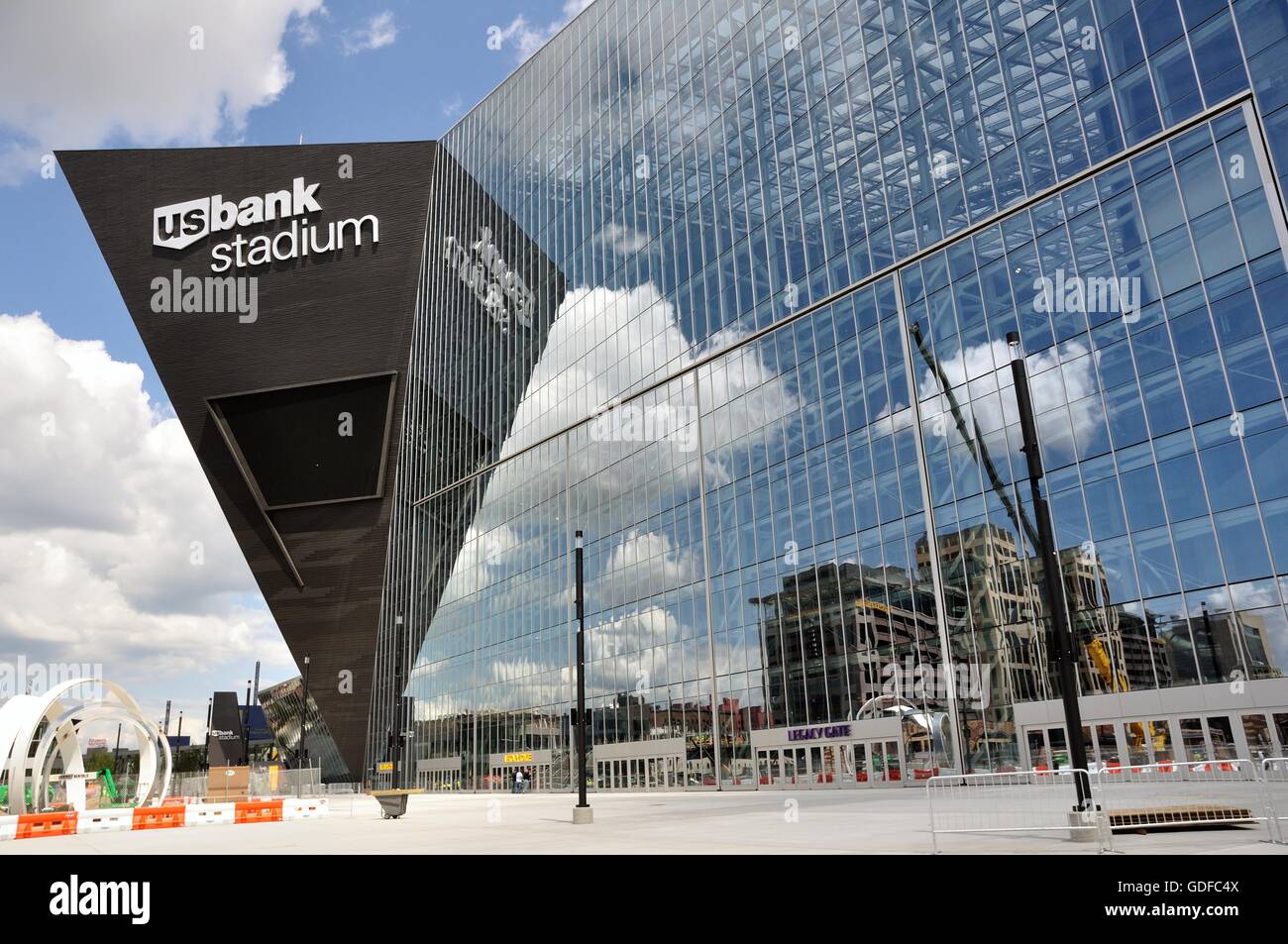 Minnesota Vikings US-Bank-Stadion in Minneapolis an einem sonnigen Tag Stockfoto