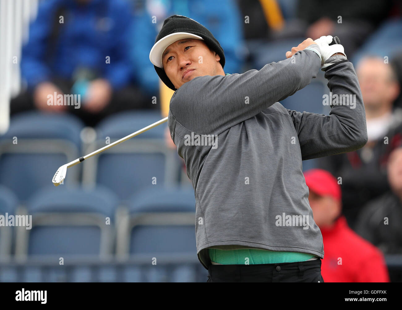 USAS James Hahn abschlägt tagsüber drei von The Open Championship 2016 im Royal Troon Golf Club, South Ayrshire. PRESSEVERBAND Foto. Bild Datum: Samstag, 16. Juli 2016. Vgl. PA Geschichte GOLF Open. Bildnachweis sollte lauten: David Davies/PA Wire. Einschränkungen: Nur zur redaktionellen Verwendung. Keine kommerzielle Nutzung. Standbild-Gebrauch bestimmt. Die Open Championship Logo und klare Verbindung zu The Open Website (TheOpen.com) auf Website-Veröffentlichung enthalten sein. Rufen Sie + 44 (0) 1158 447447 für weitere Informationen. Stockfoto