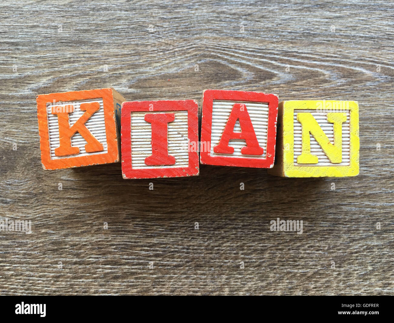 Name written wood block letter Fotos und Bildmaterial in hoher Auflösung Alamy