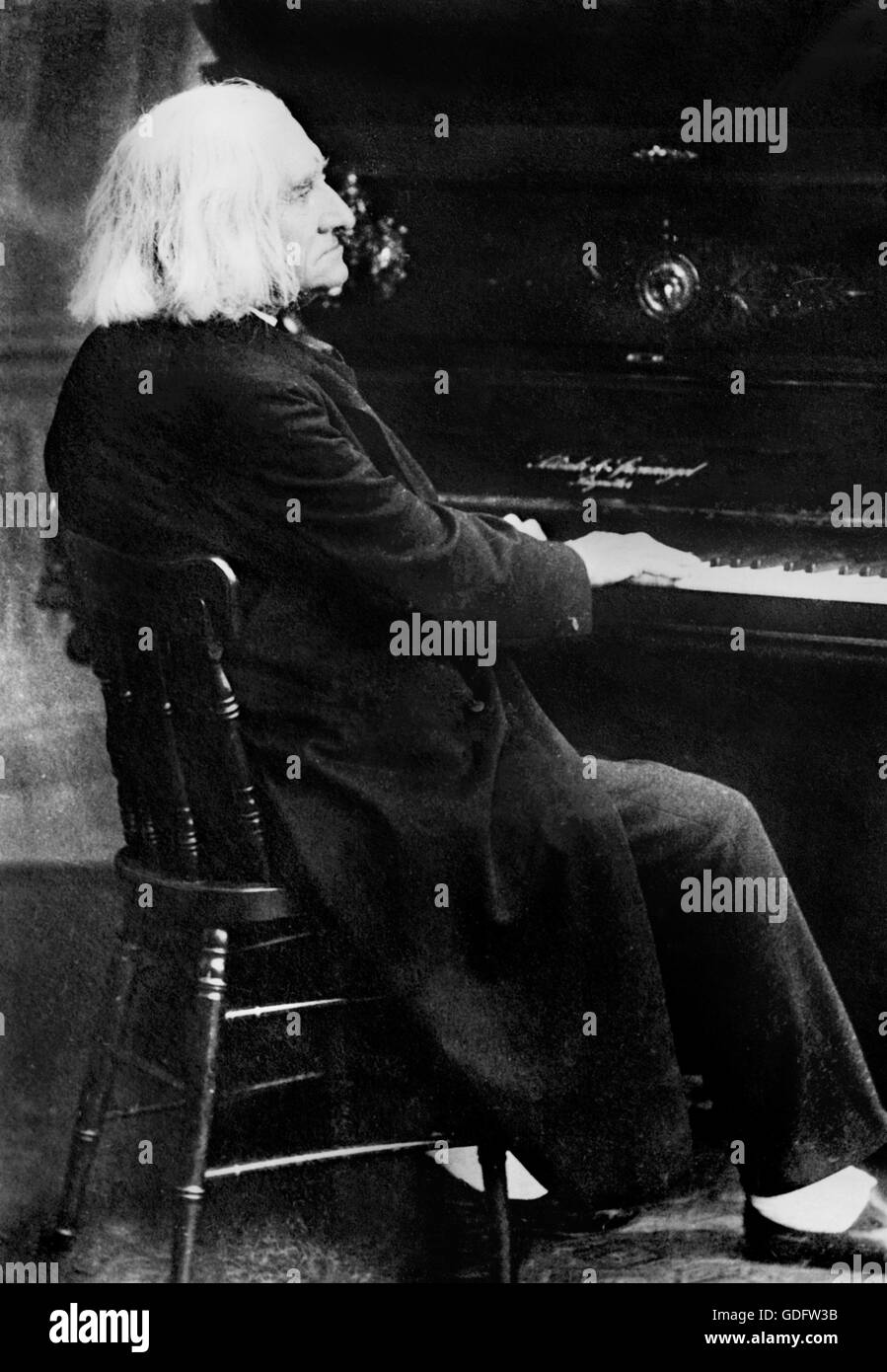 Franz Liszt. Porträt der ungarische Pianist und Komponist Franz Liszt (1811-1886) Klavier zu spielen. Foto von Bain News Service, Datum unbekannt. Stockfoto