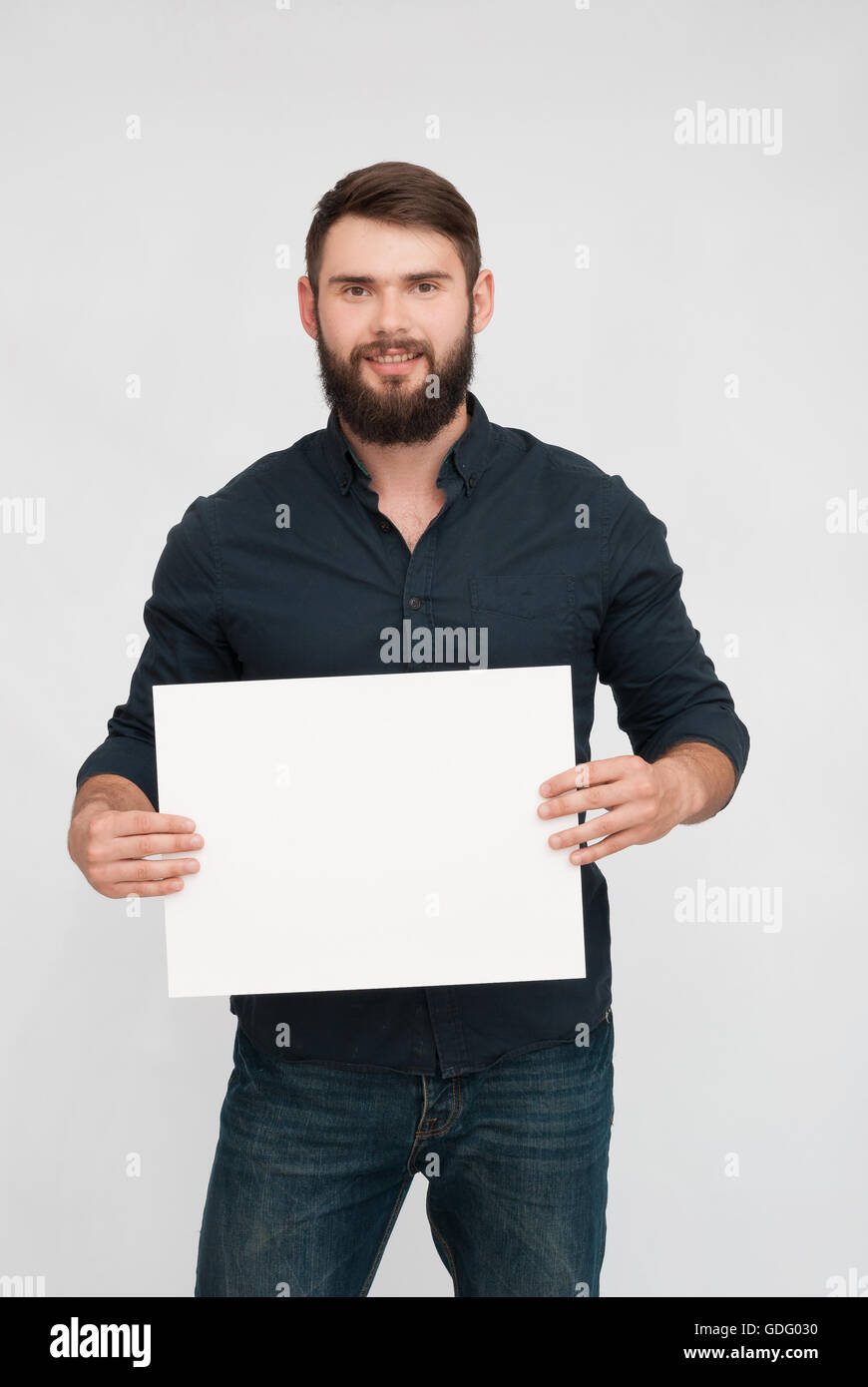 Porträt von gut aussehender Mann mit Bart und board Stockfoto