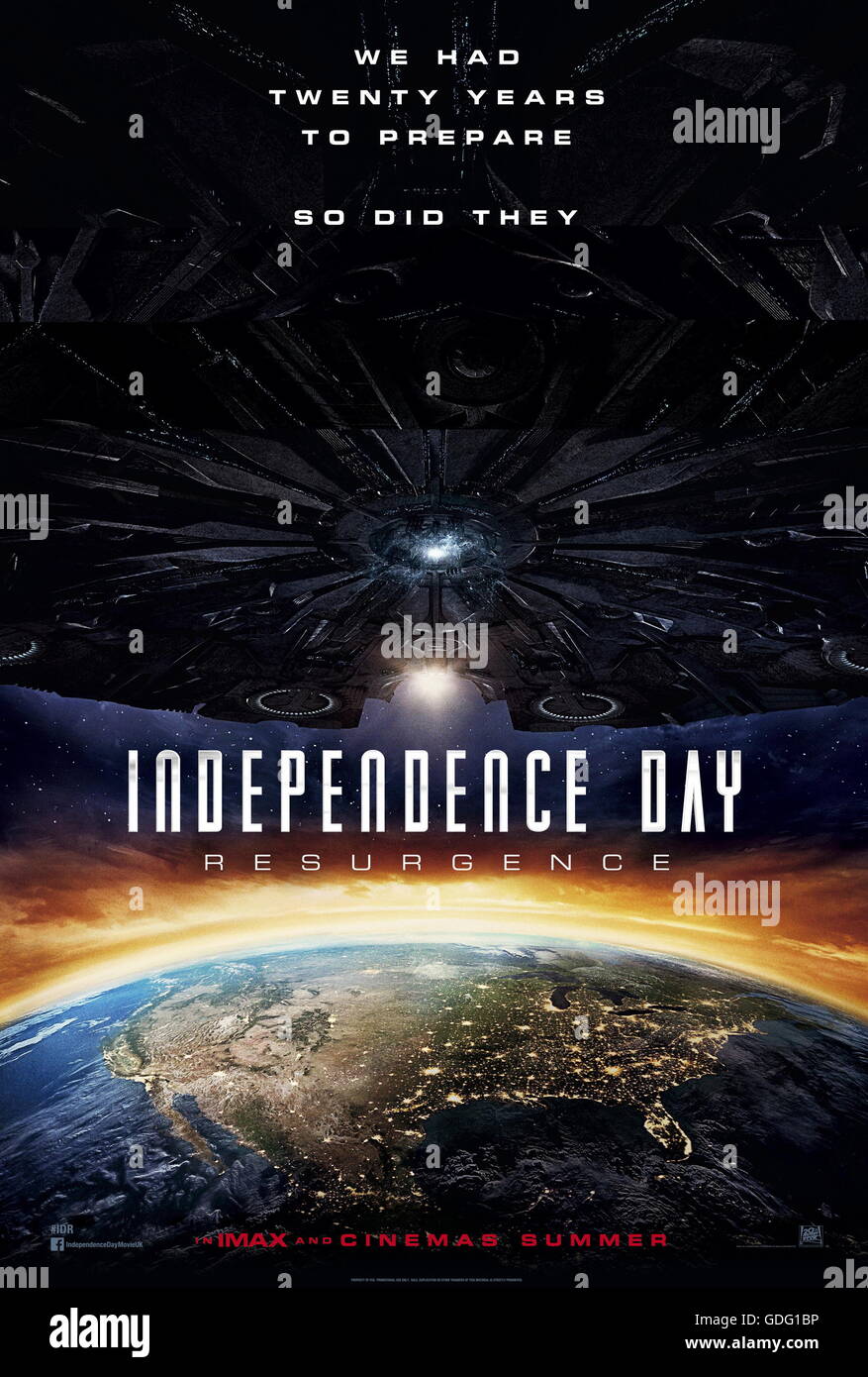 Datum der Freigabe: 24. Juni 2016 Titel: Independence Day: Wiederaufleben STUDIO: 20. Jahrhundert-Fuchs-Direktor: Roland Emmerich PLOT: zwei Jahrzehnte nach dem ersten Independence Day Invasion, Erde ist mit einer neuen extrasolaren Bedrohung konfrontiert. Doch werden der Menschheit neue Raum Verteidigung ausreichen? Darsteller: Liam Hemsworth, Jeff Goldblum, Bill Pullman (Credit: c 20. Jahrhundert Fox/Unterhaltung Bilder /) Stockfoto