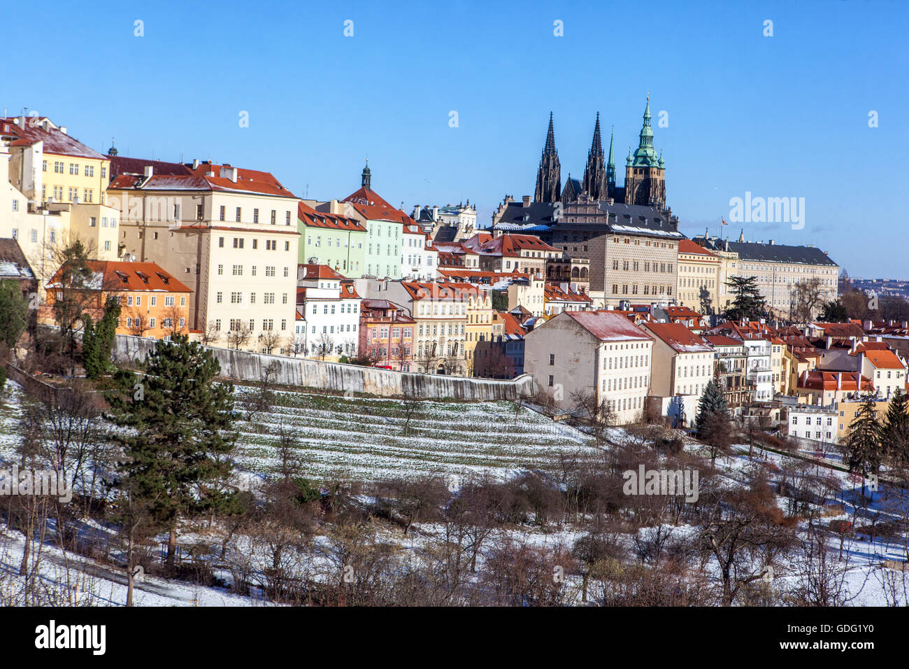 Überblick über Prag Winter in sonnigen Tag Stockfoto