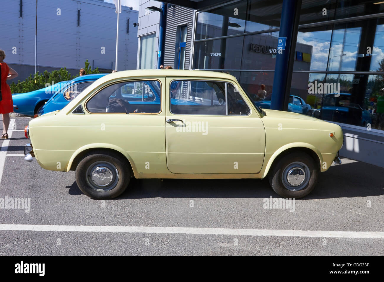 Fiat 850 -Fotos und -Bildmaterial in hoher Auflösung – Alamy