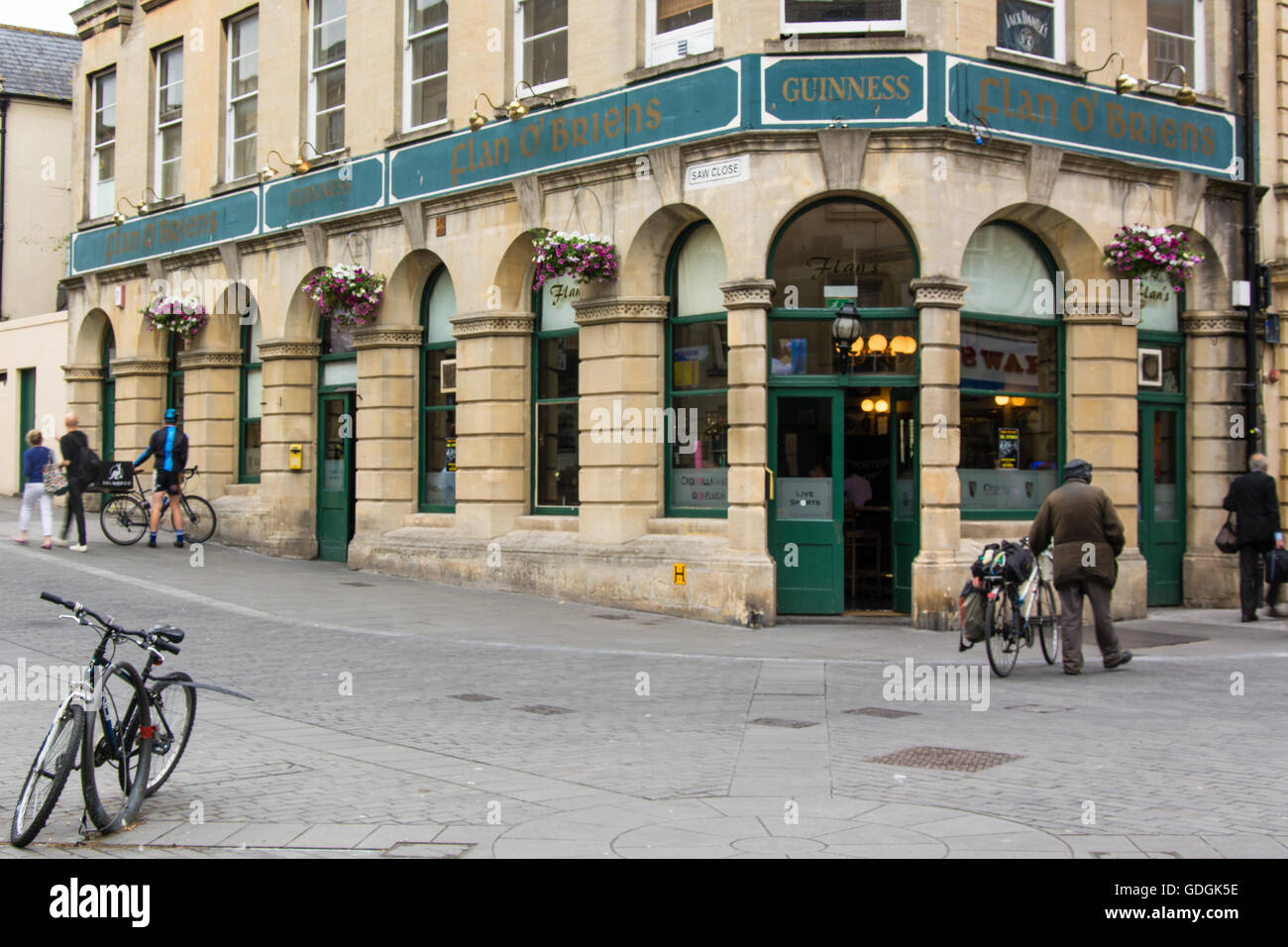 Flan O'Briens Public House. Pub im Westgate Street in die UNESCO ...