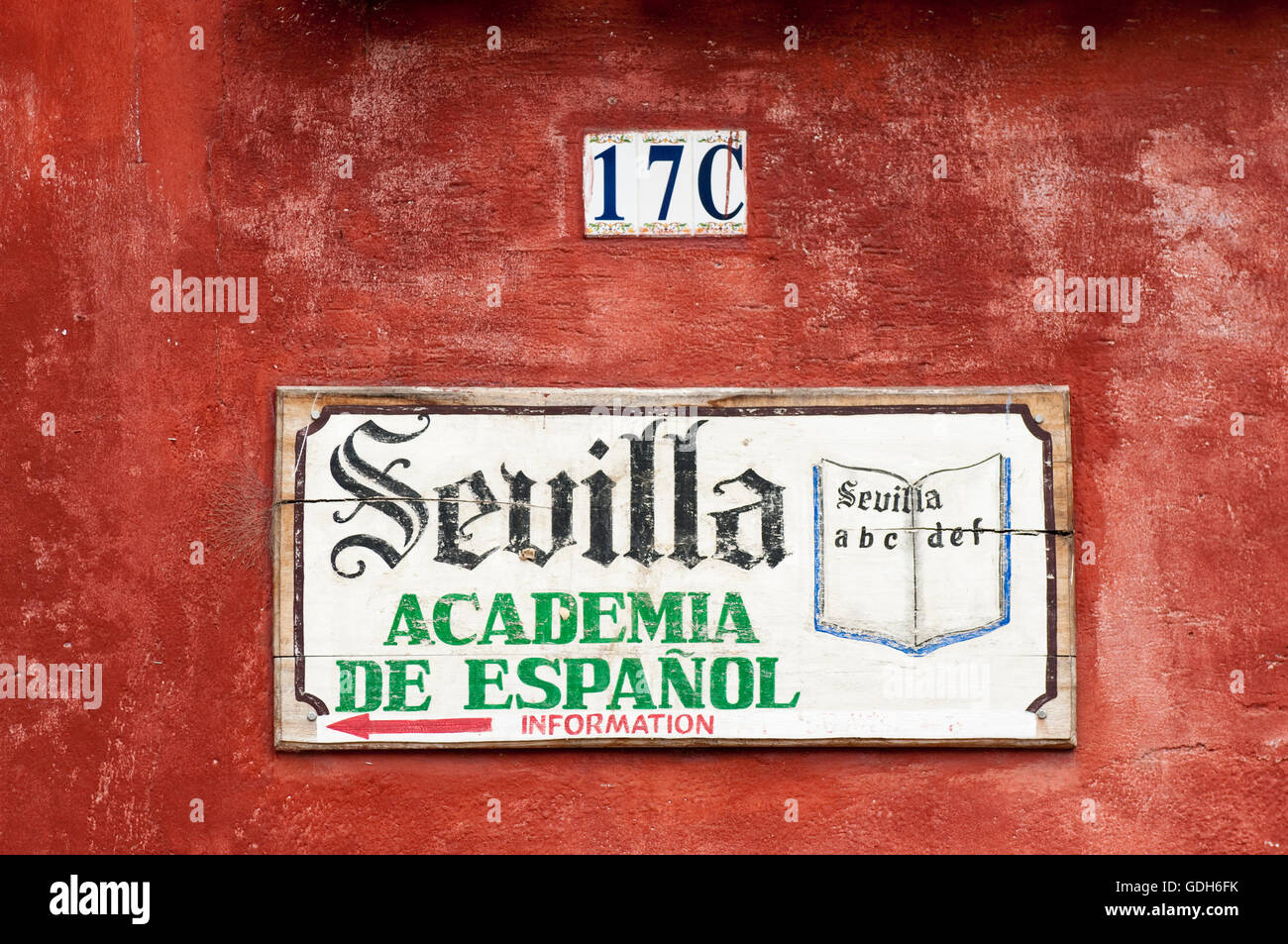 Sevilla Academia de Espanol, Spanisch Schule Zeichen, Antigua, Guatemala, Mittelamerika Stockfoto