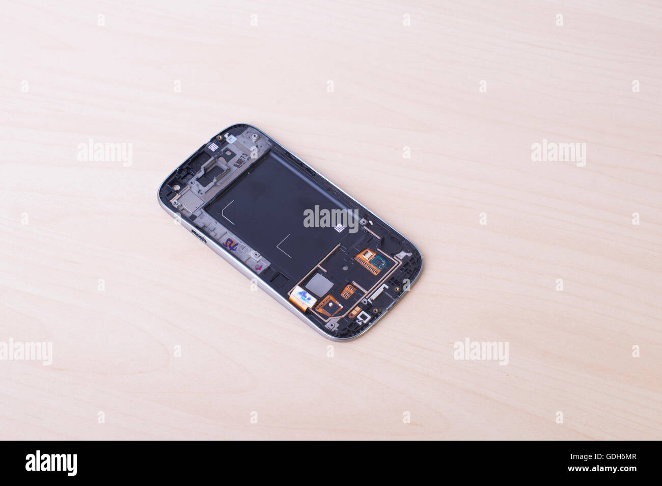 Gebrochene Handy-Bildschirm. Smartphone-Monitor Schaden. Handy-Crash und Kratzer. Telefon scheitern. Display-Glas-Hit. Gerät-de Stockfoto