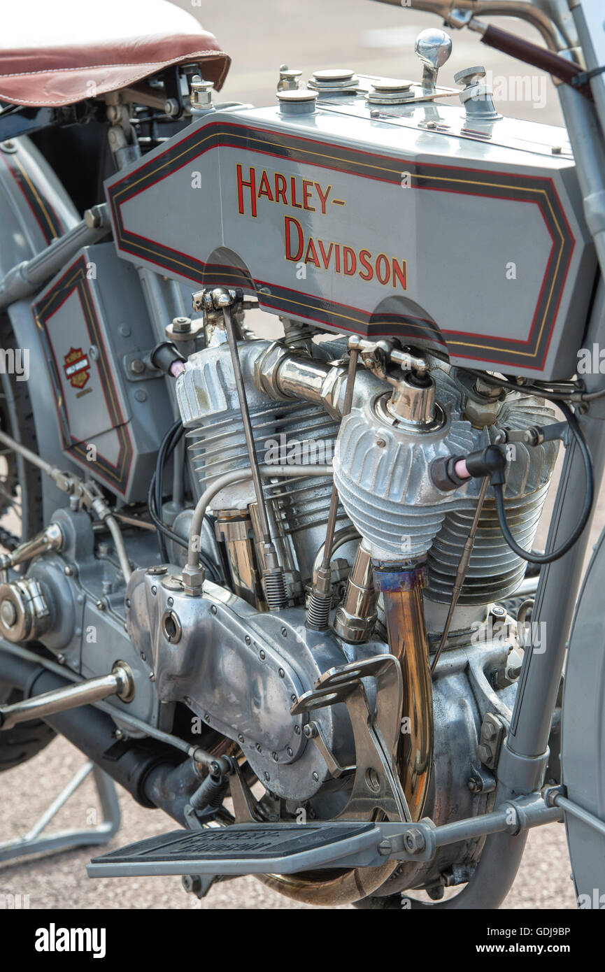 Vintage 1915 Harley Davidson 11F Motorrad beim VMCC Banbury Run. Banbury, Oxfordshire, England. Stockfoto