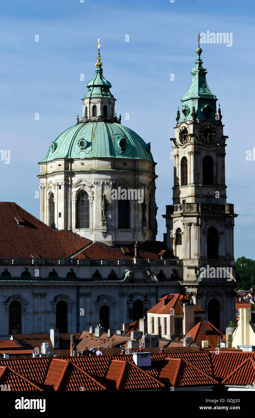 Blick von Wallenstein Palastgärten (Valdstejnska Zahrada) im Zentrum von Prag (Praha) in der Tschechischen Republik. Stockfoto