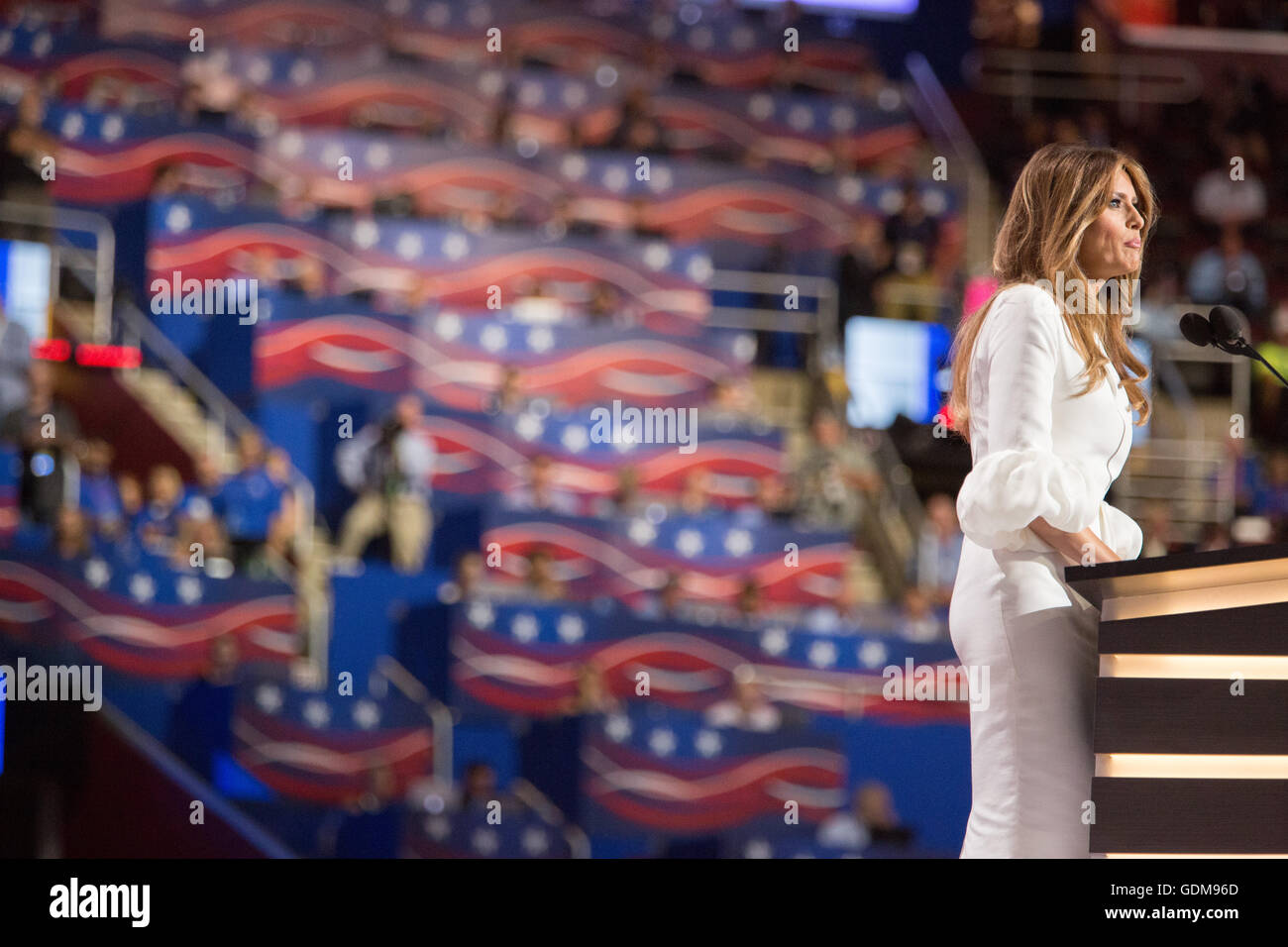 Cleveland, Ohio, USA. 18. Juli 2016. Melania Trump, Ehefrau von Donald, spricht. Premiere auf der Republican National Convention. Bildnachweis: Philip Scalia/Alamy Live-Nachrichten Stockfoto