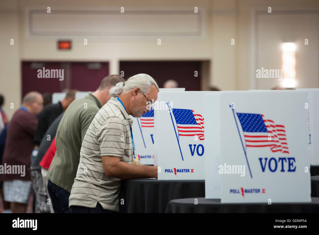 Las Vegas, Nevada - Delegierten der Teamsters Union Konvention Abstimmung Kandidaten in der Union 2016 Wahl nominieren. Stockfoto