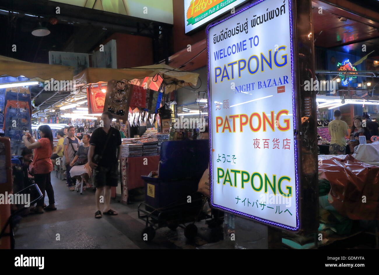 Night market bangkok -Fotos und -Bildmaterial in hoher Auflösung – Alamy