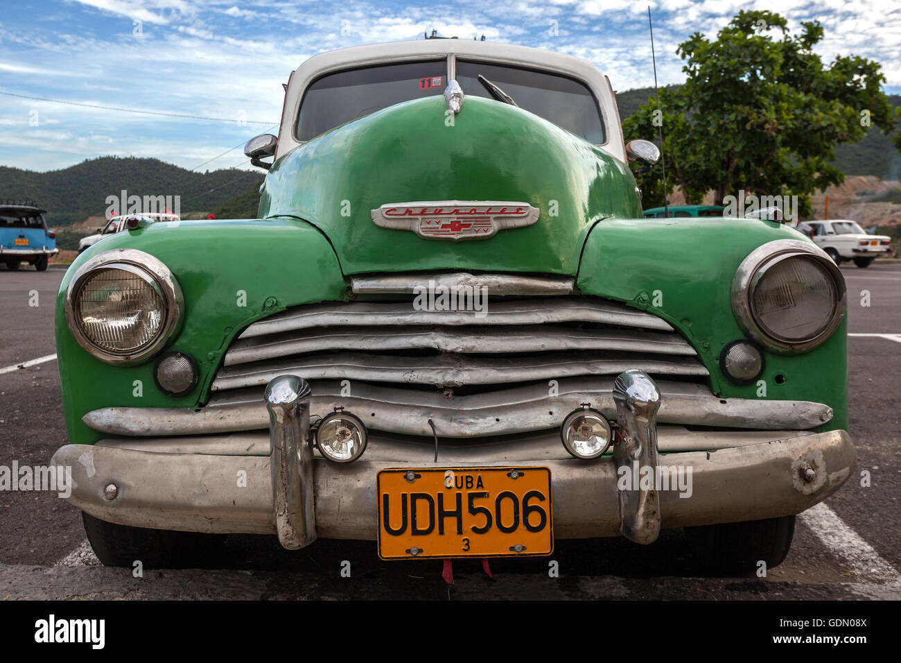 Chevrolet, grün, Oldtimer aus den 40er Jahren in Santiago De Cuba, Provinz Santiago de Cuba, Kuba Stockfoto